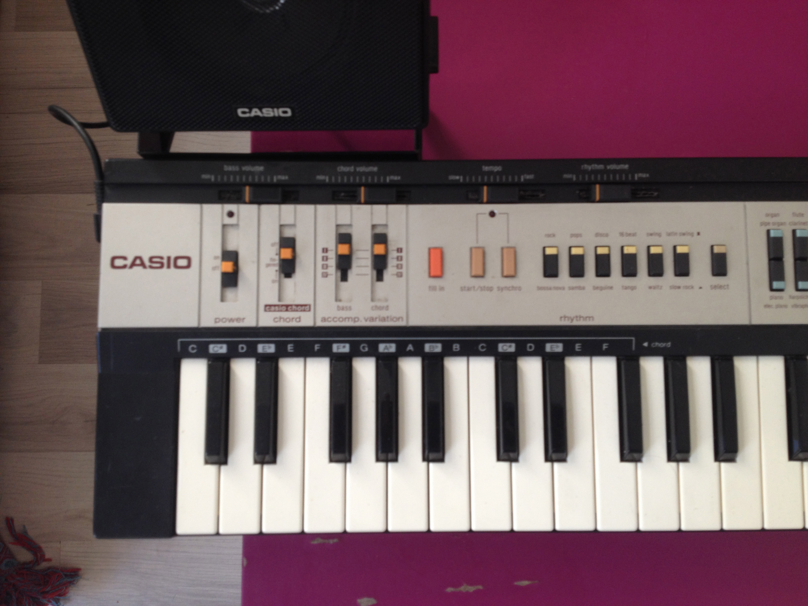 MT100 Casio MT100 Audiofanzine