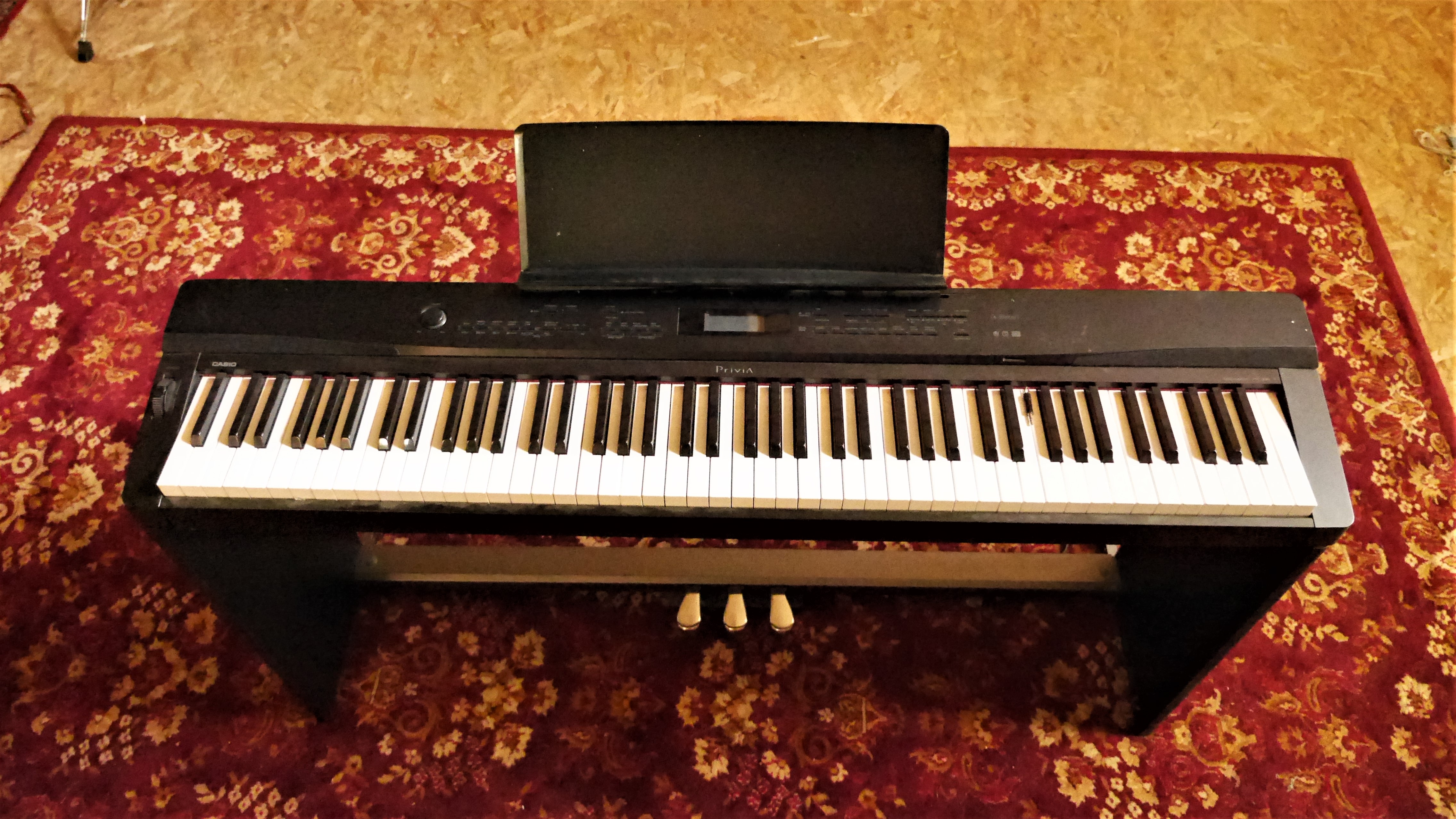 Privia PX330 Casio Privia PX330 Audiofanzine