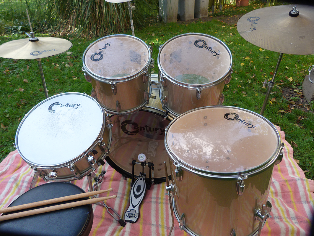 DELUXE DRUM Century Deluxe Drum Audiofanzine