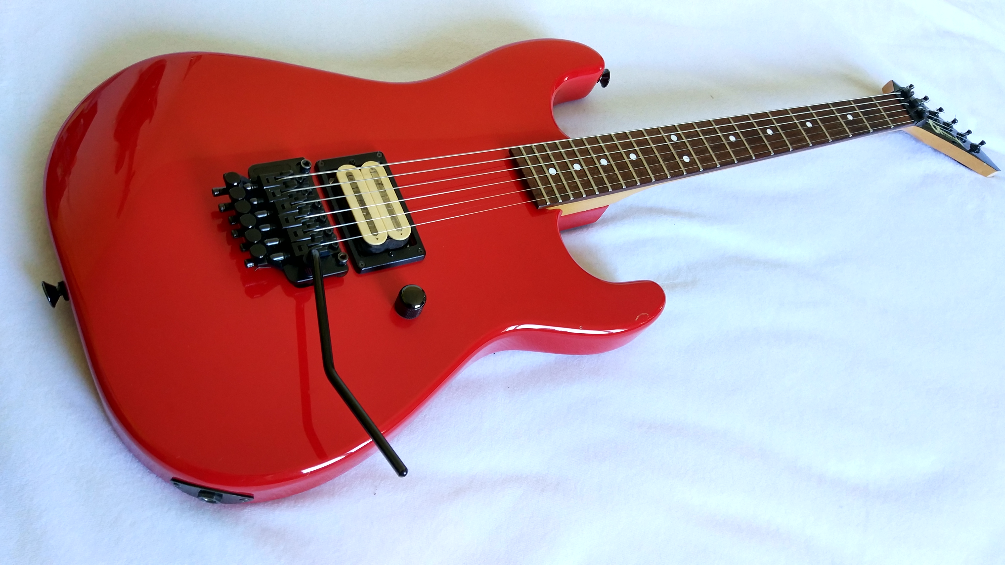 Charvel Model 2 image (#1757378) - Audiofanzine