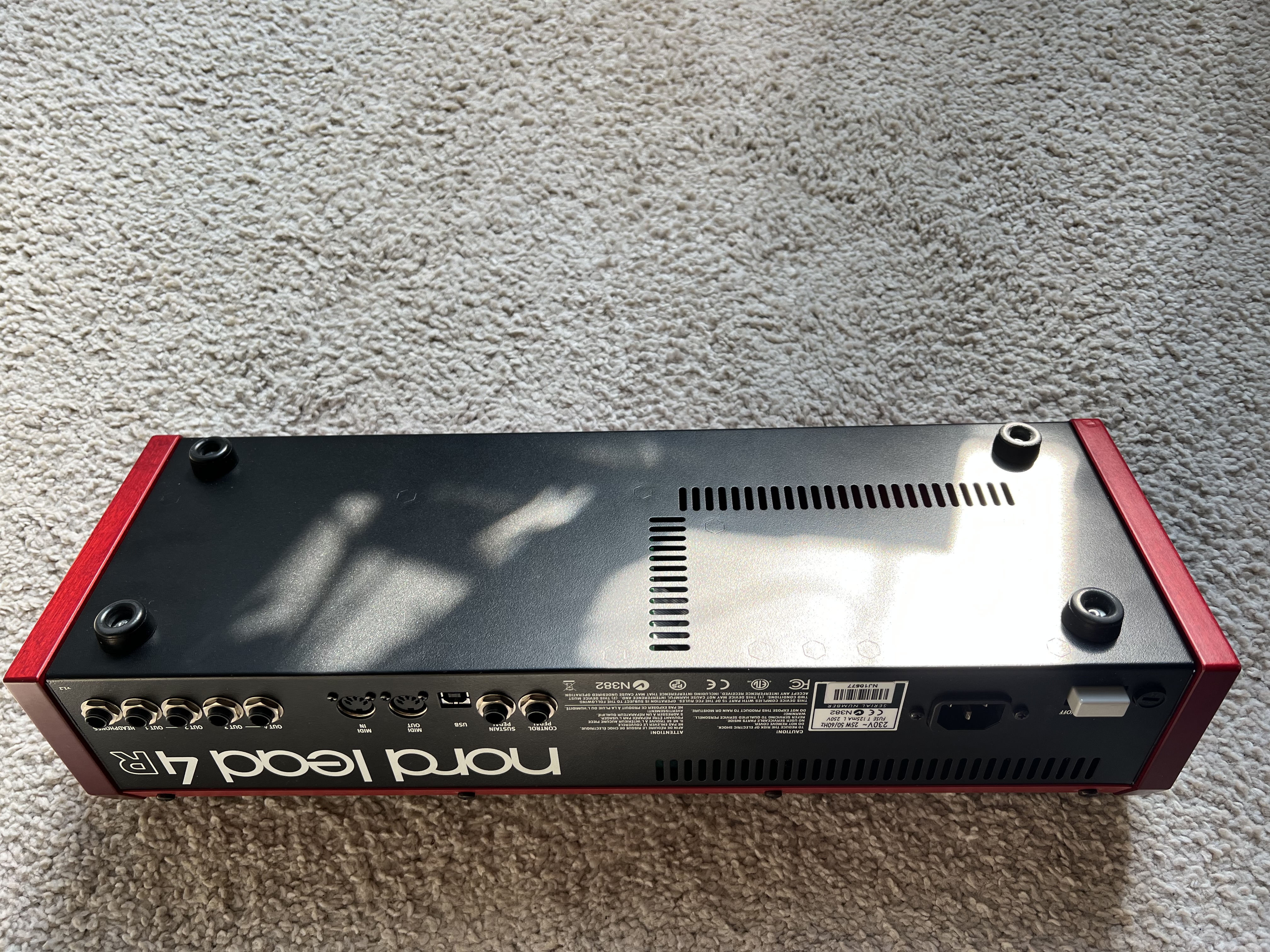 Nord Lead 4R - Clavia Nord Lead 4R - Audiofanzine