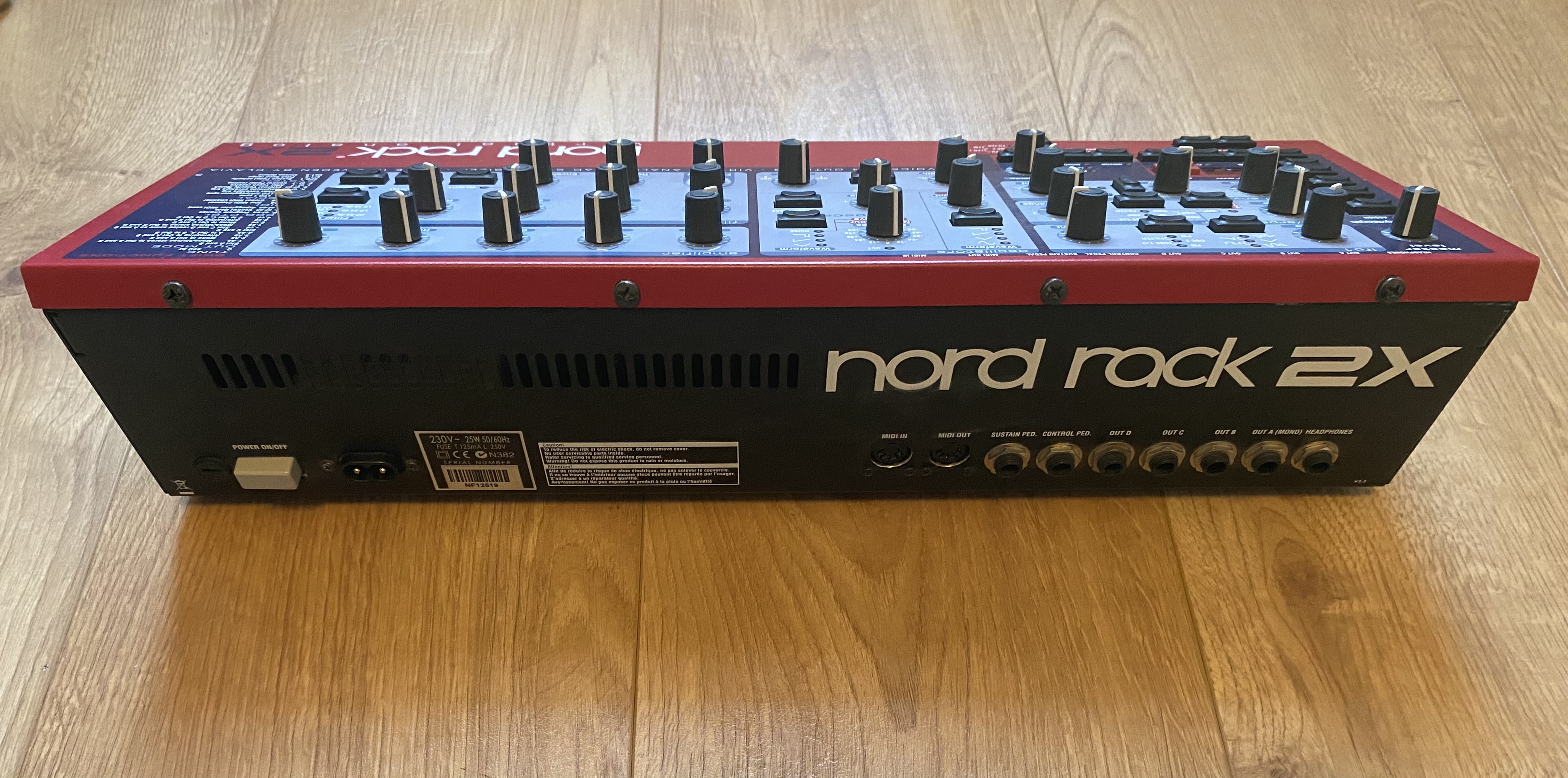 Nord Rack 2X (ProvenceAlpesCôte d'Azur) Audiofanzine