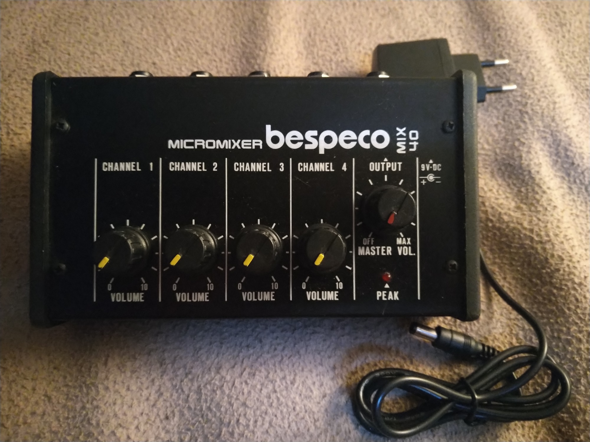 Micromixeur Bespeco MIX 40 (Rhône-Alpes) - Audiofanzine