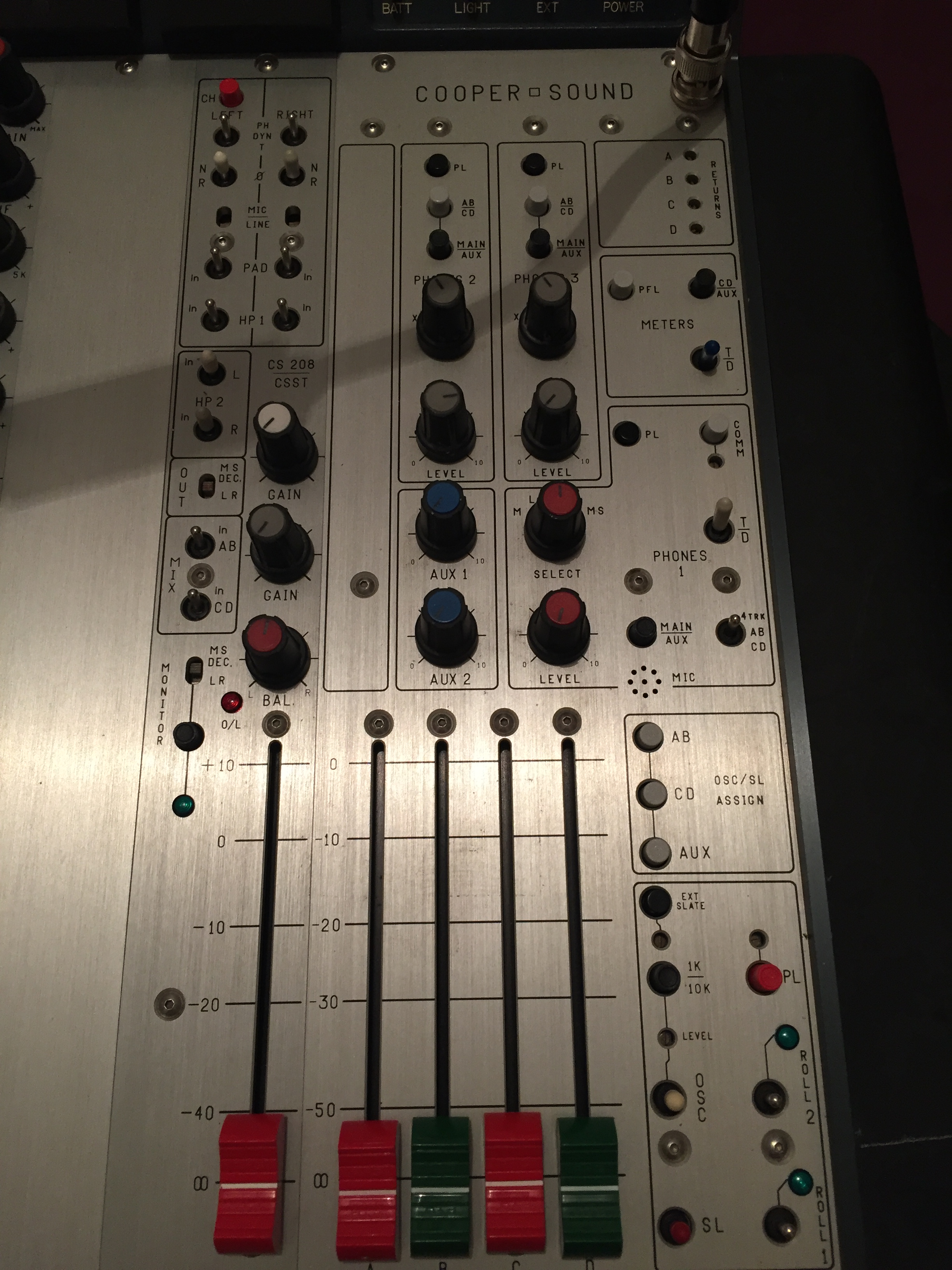 Photo Cooper Sound Systems, Inc CS 208 D Cooper Sound Systems, Inc CS