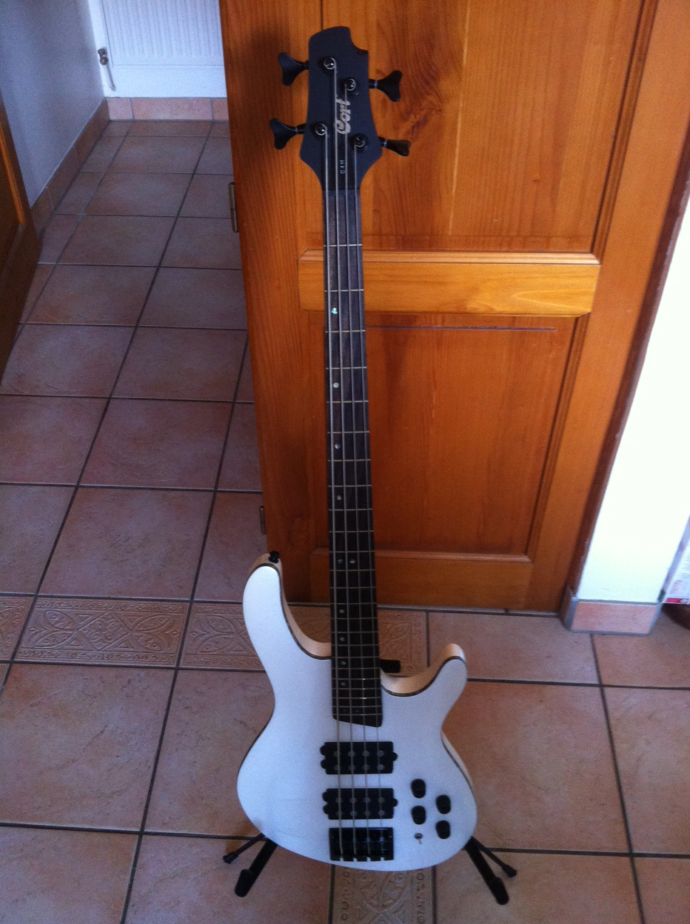 Cort C4H image (#476268) - Audiofanzine