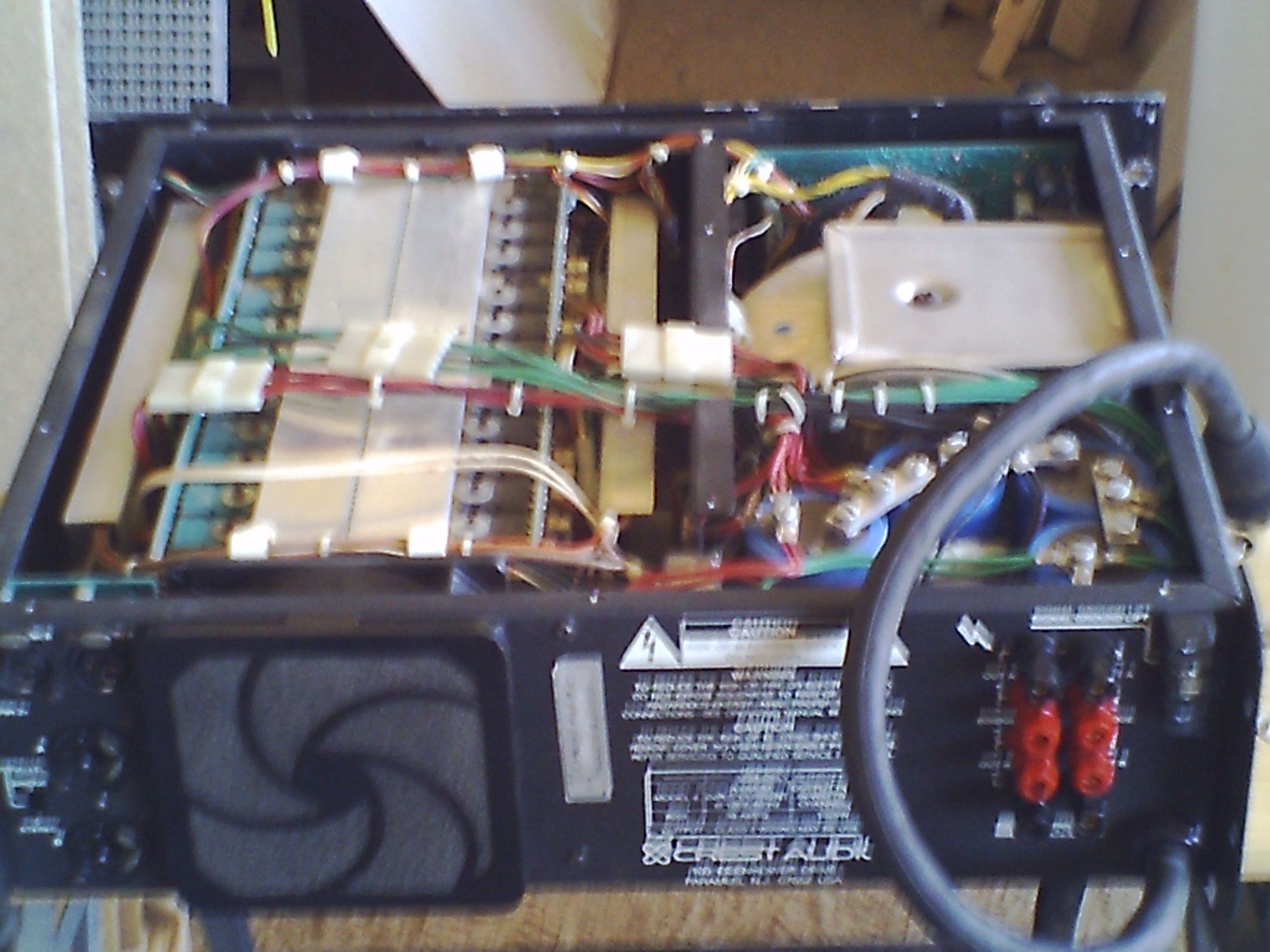 Photo Crest Audio 9001 Crest Audio 9001 (91321) (958451) Audiofanzine