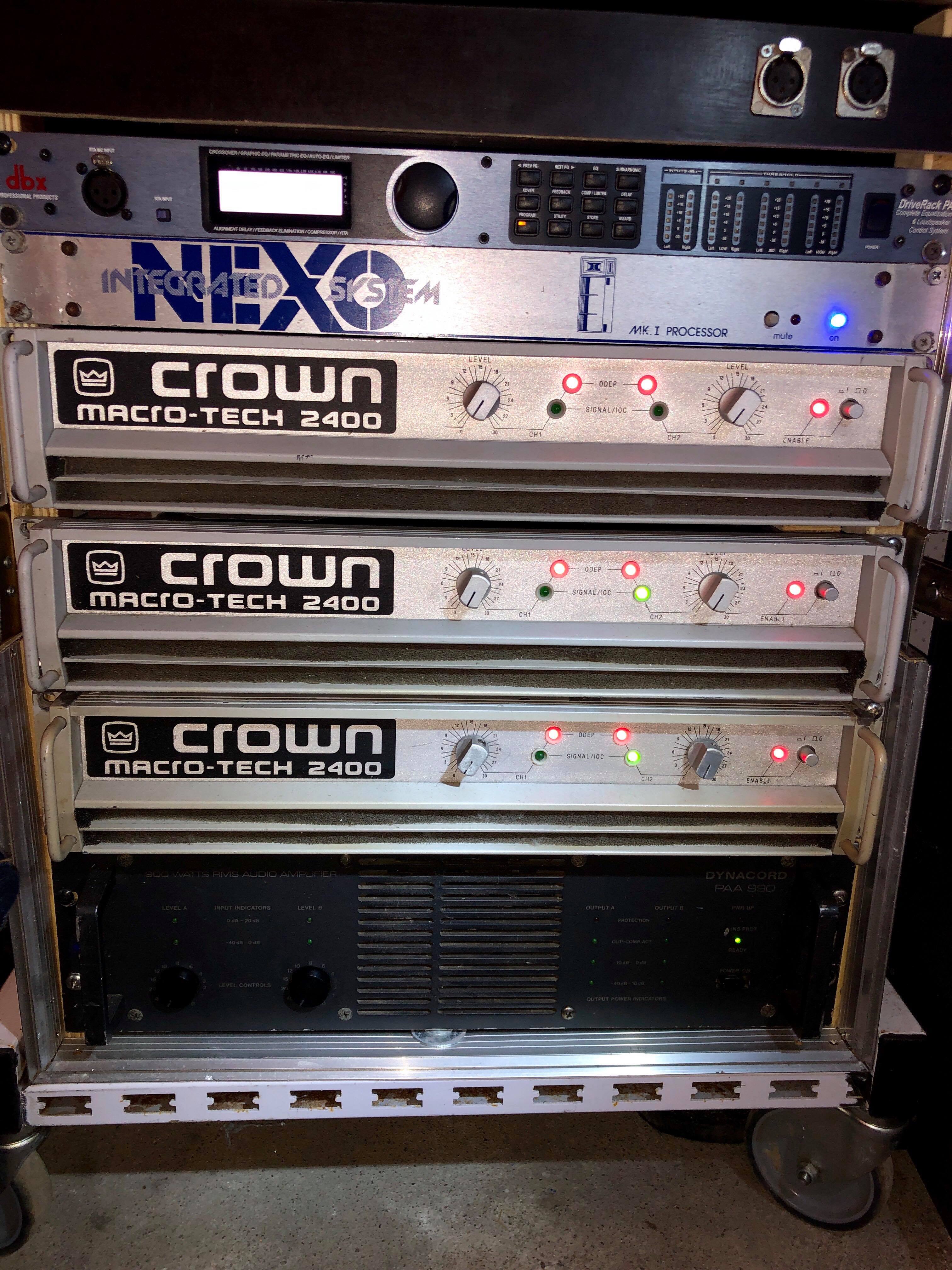 MacroTech 2400 Crown MacroTech 2400 Audiofanzine
