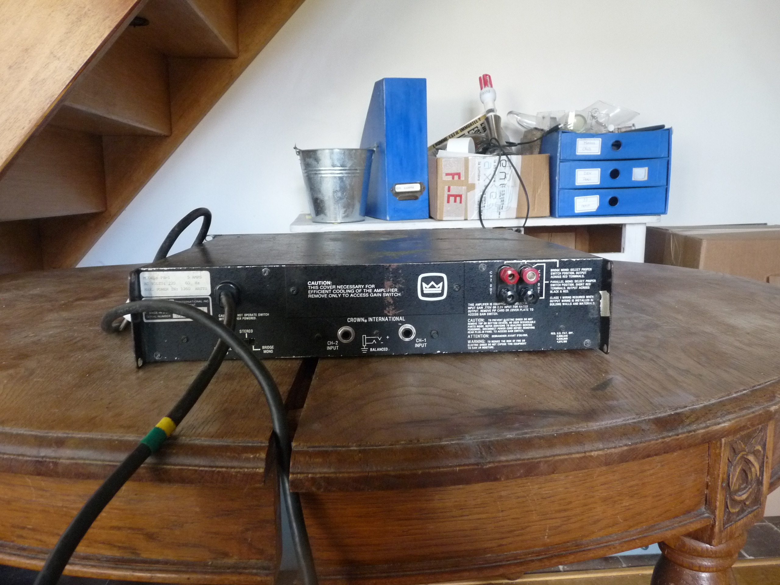 power base 1 - Crown power base 1 - Audiofanzine