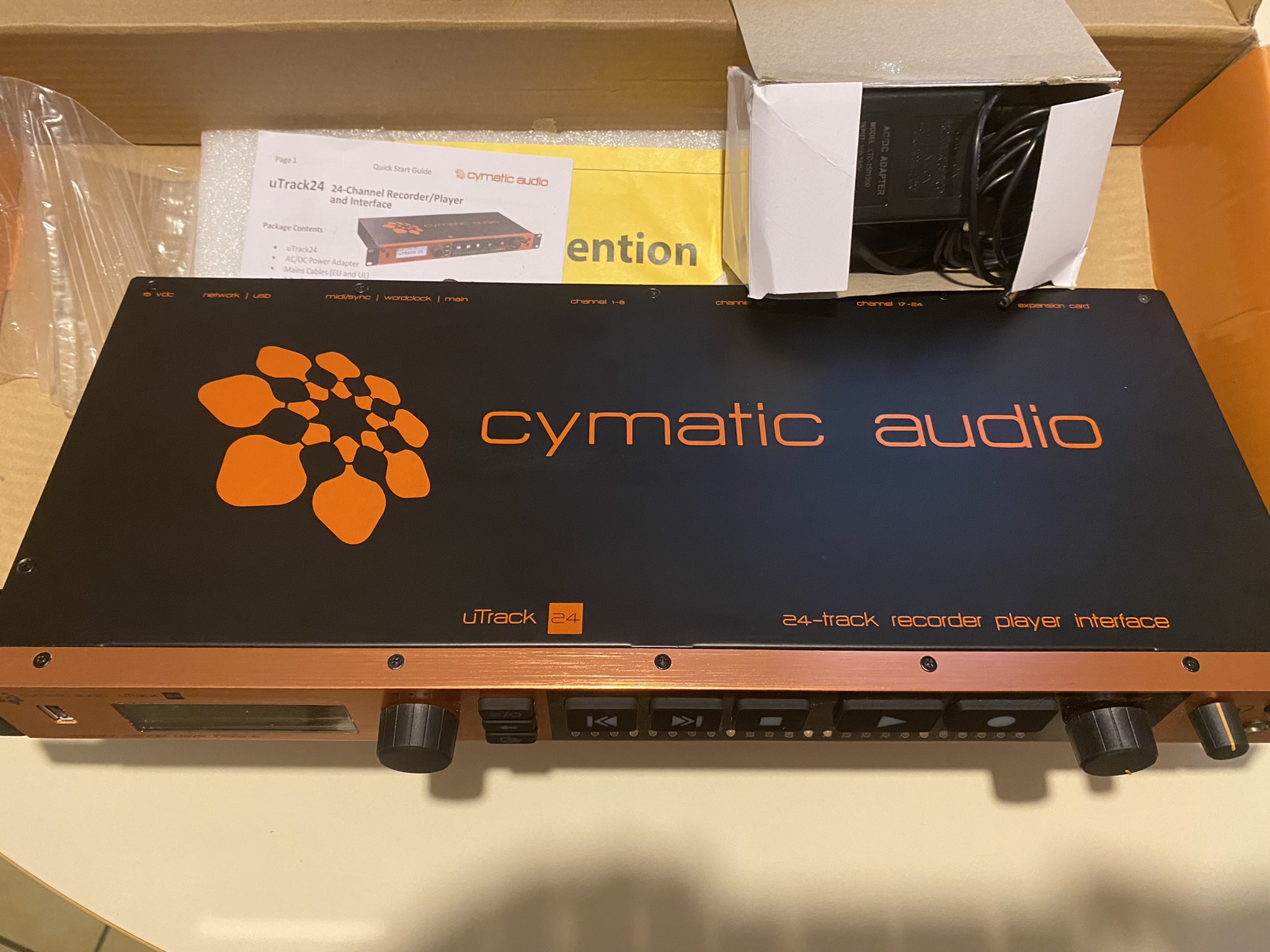 uTrack 24 Cymatic Audio uTrack 24 Audiofanzine