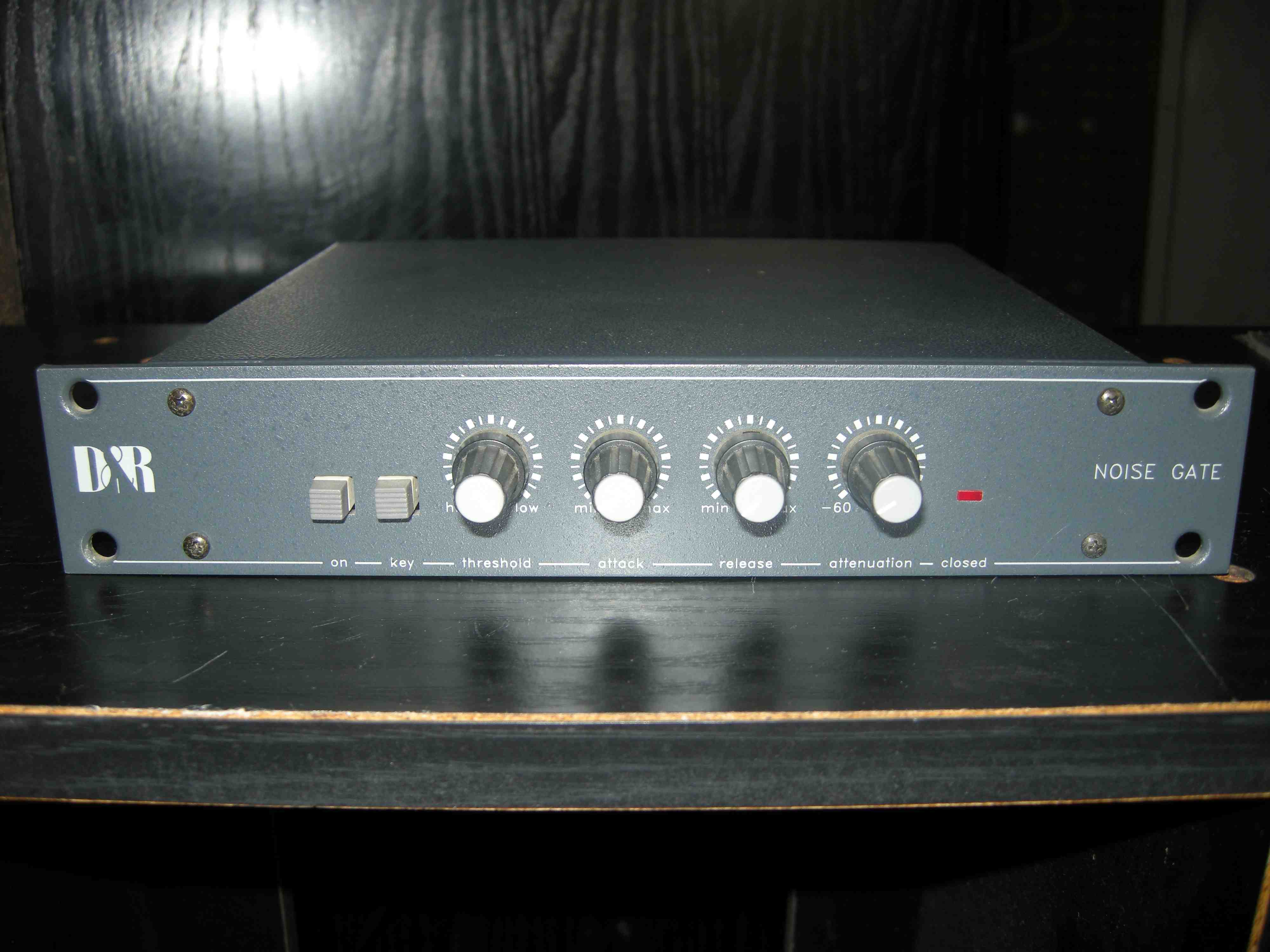 D&R noise gate image (246990) Audiofanzine