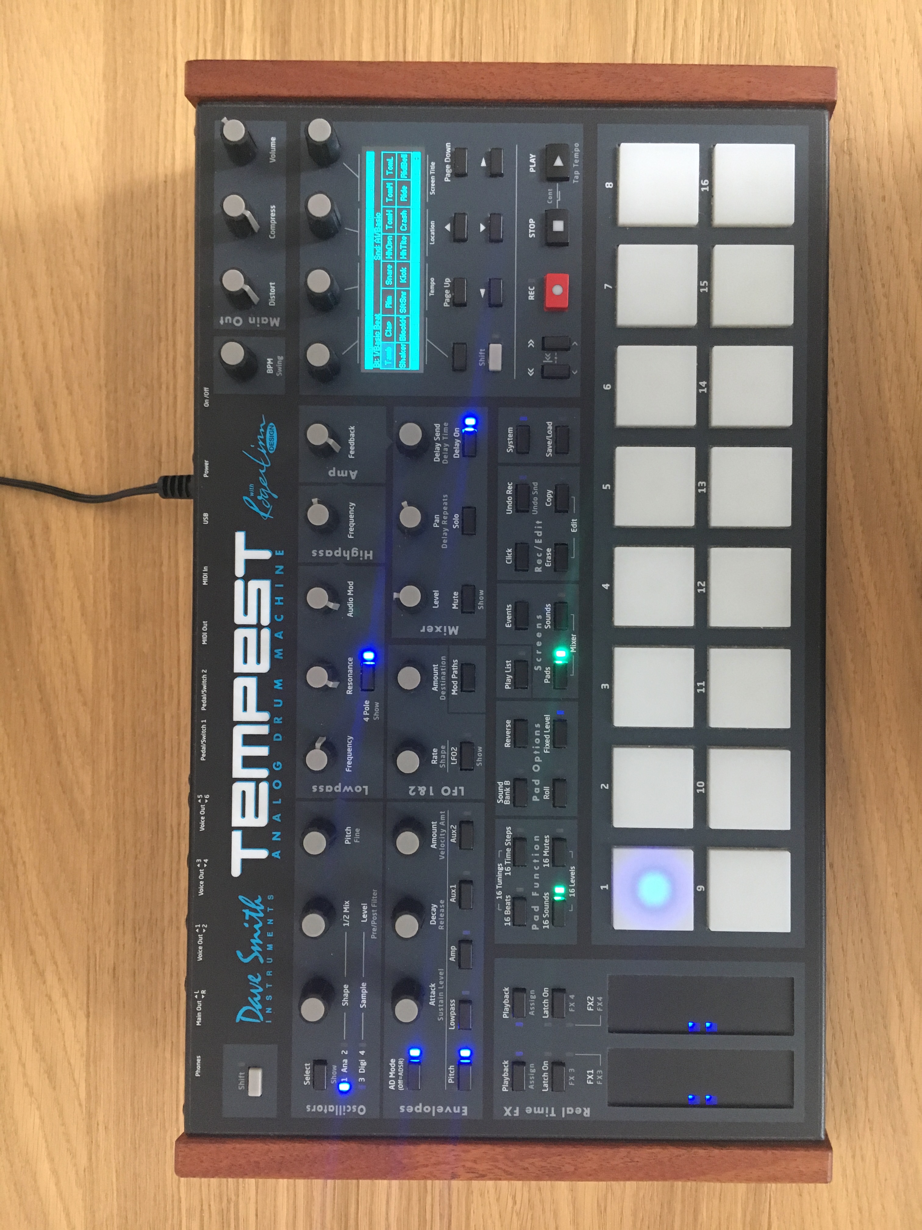 Dave Smith Instruments Tempest - Audiofanzine