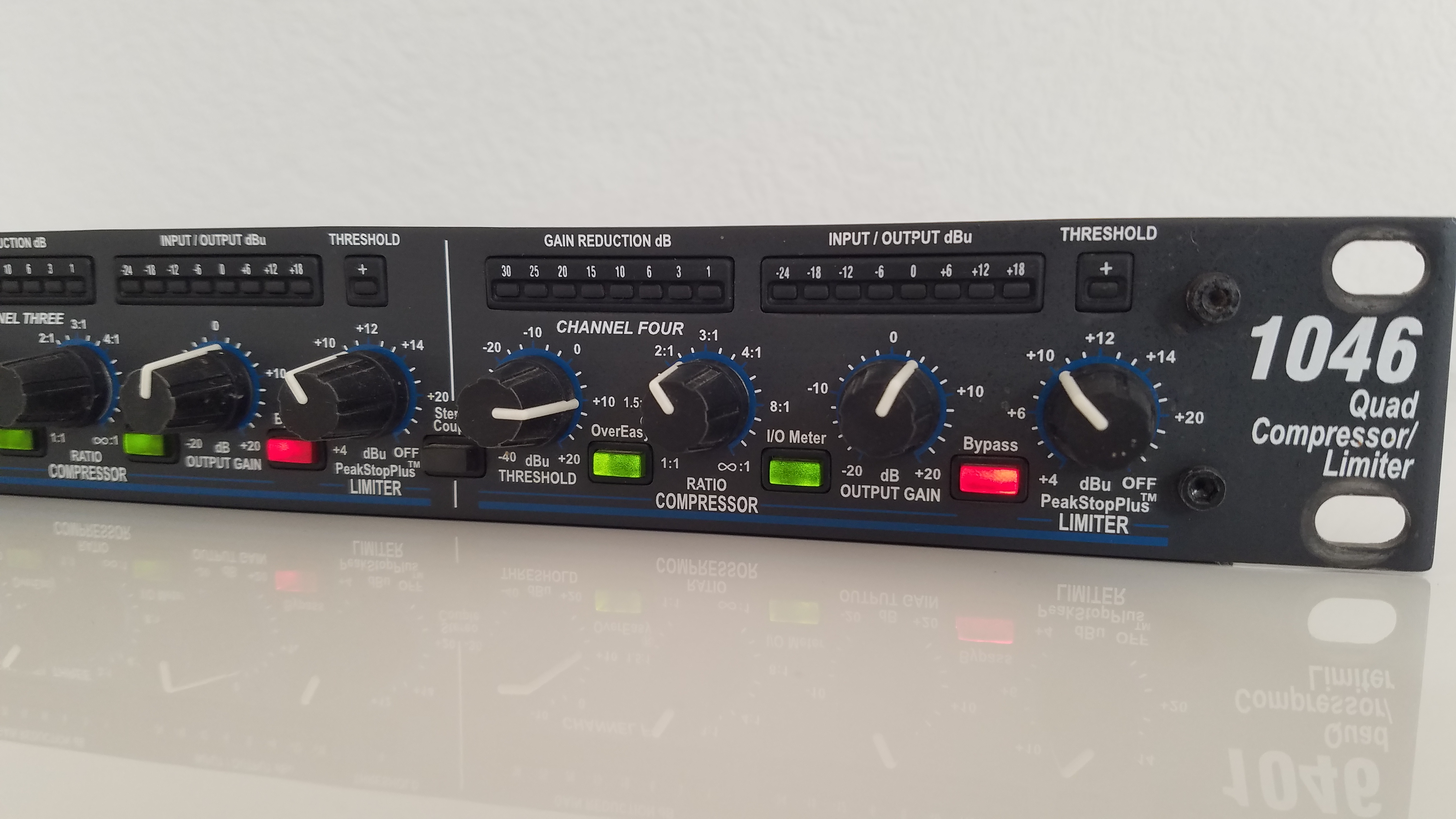 Vends DBX 1046 (MidiPyrénées) Audiofanzine