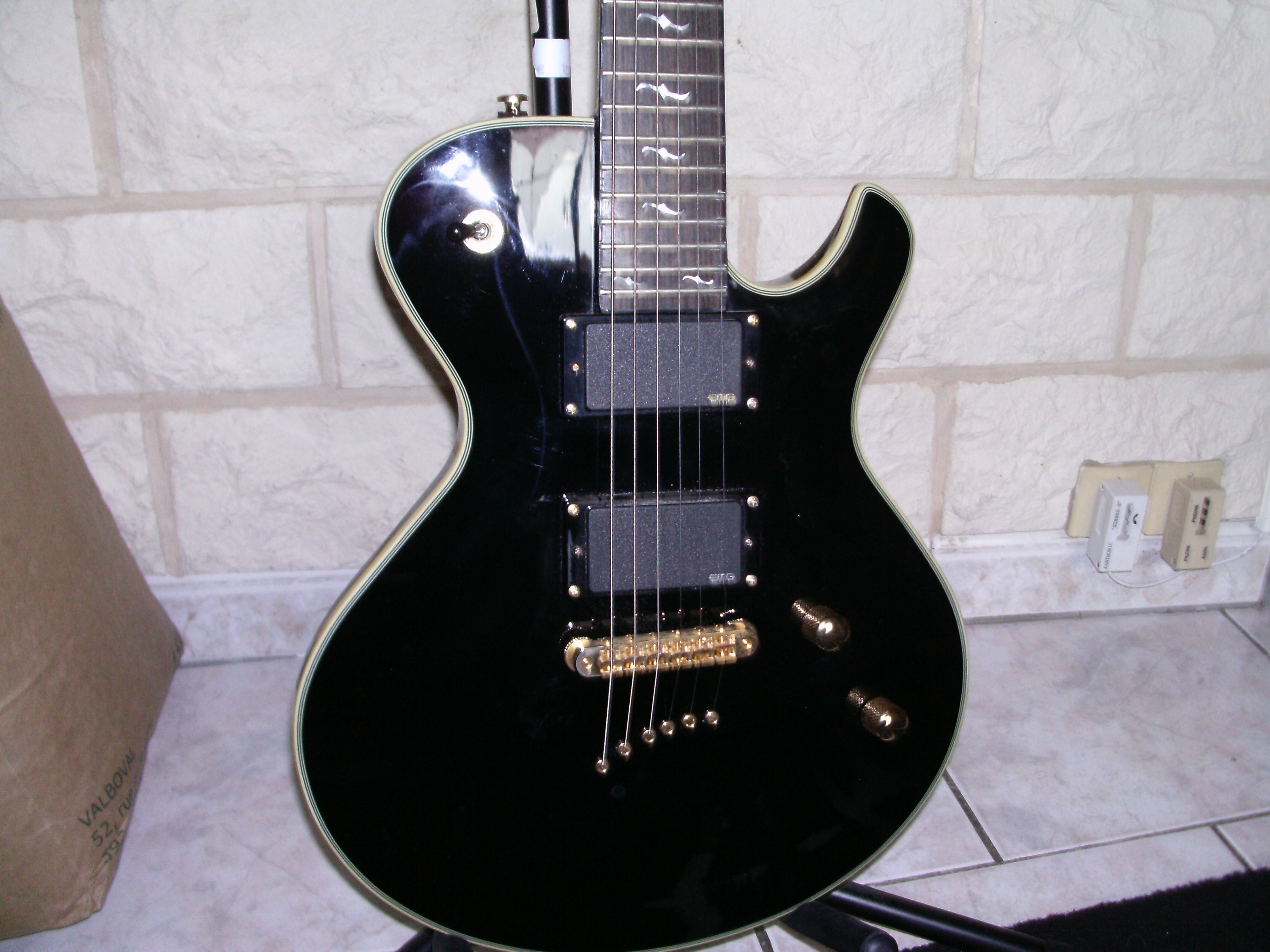 Photo Dean Guitars Deceiver Black Satin Dean Guitars Deceiver