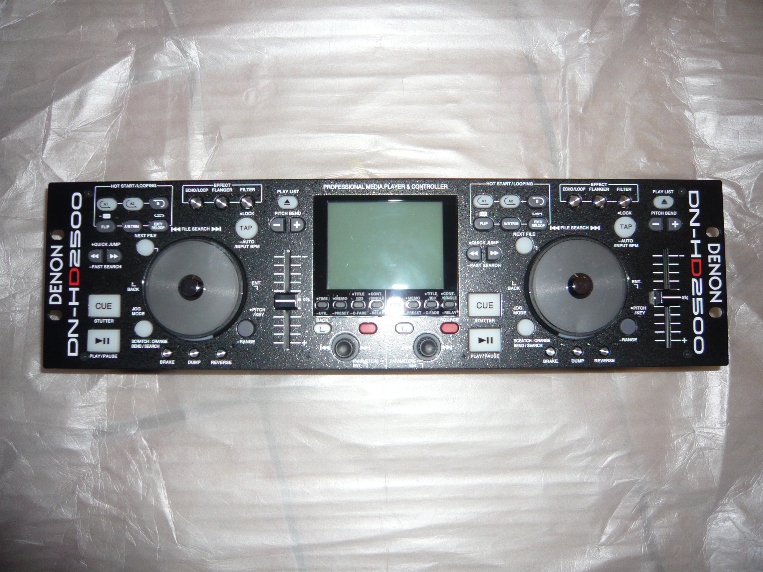 Denon DJ DNHD2500 image (485487) Audiofanzine