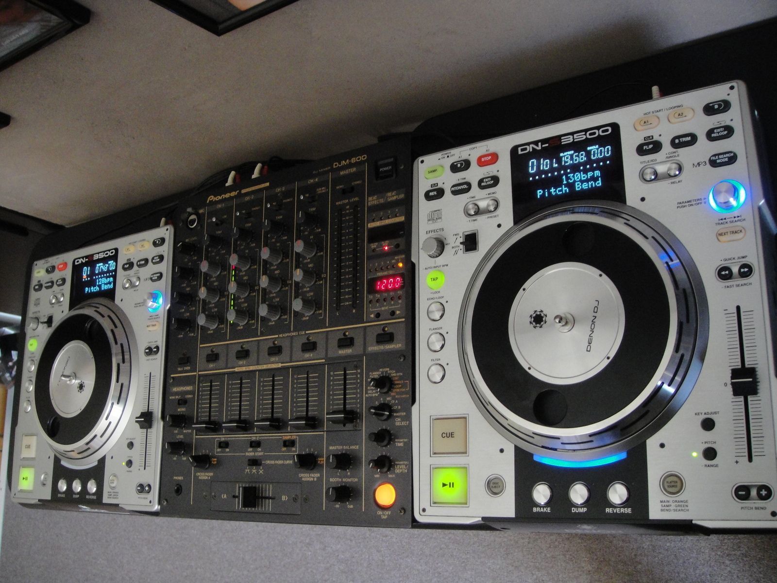 Denon DJ DNS3500 image (200206) Audiofanzine