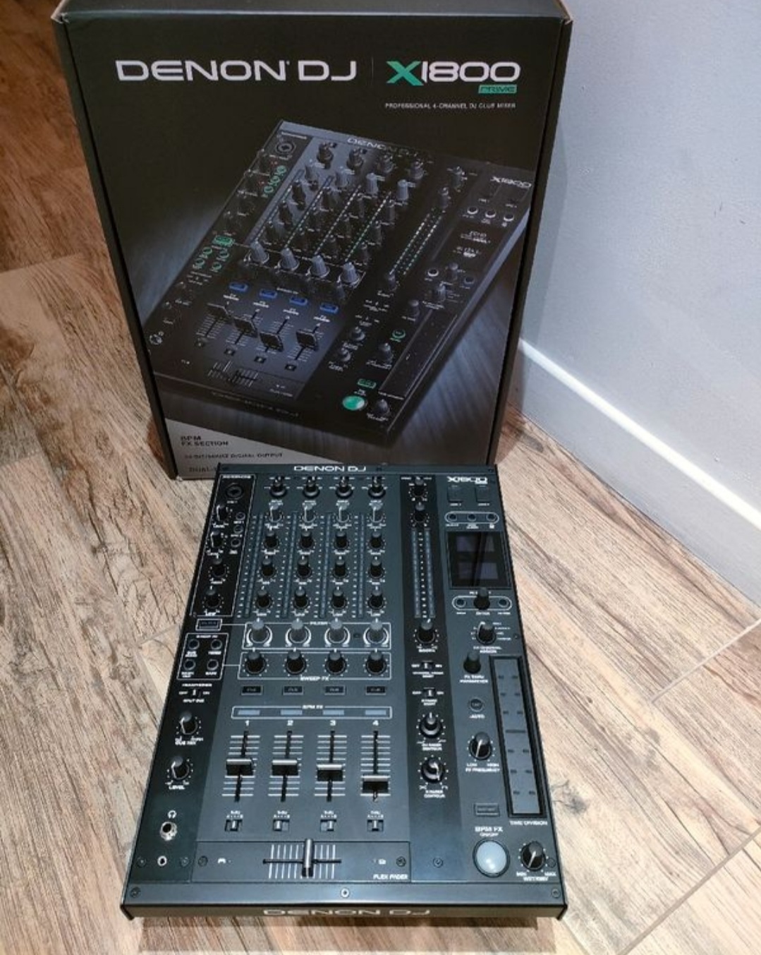 X1800 Prime Denon DJ X1800 Prime Audiofanzine