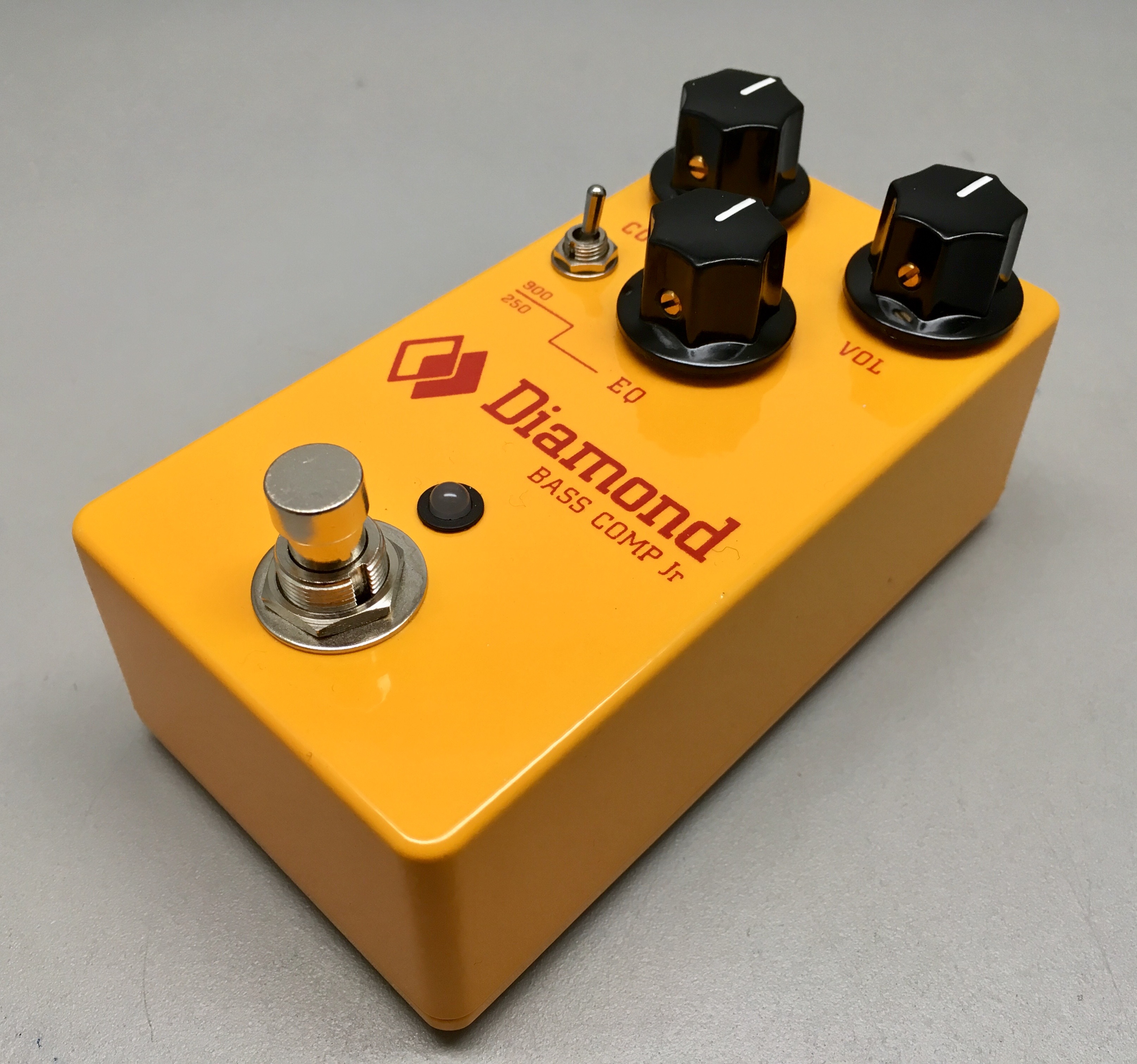 Bass Compressor Diamond Pedals Bass Compressor Audiofanzine