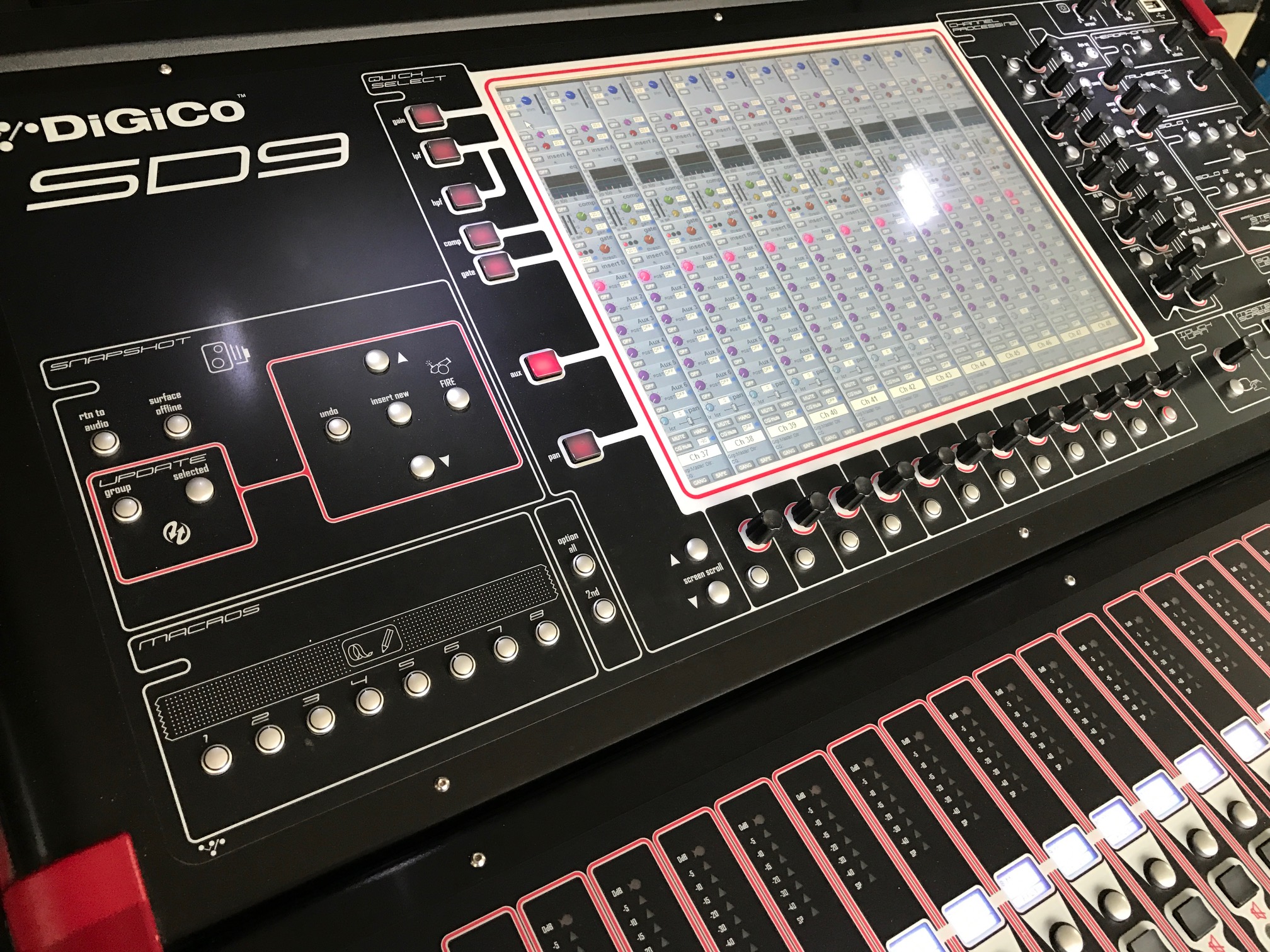 DiGiCo SD9 image (1746424) Audiofanzine