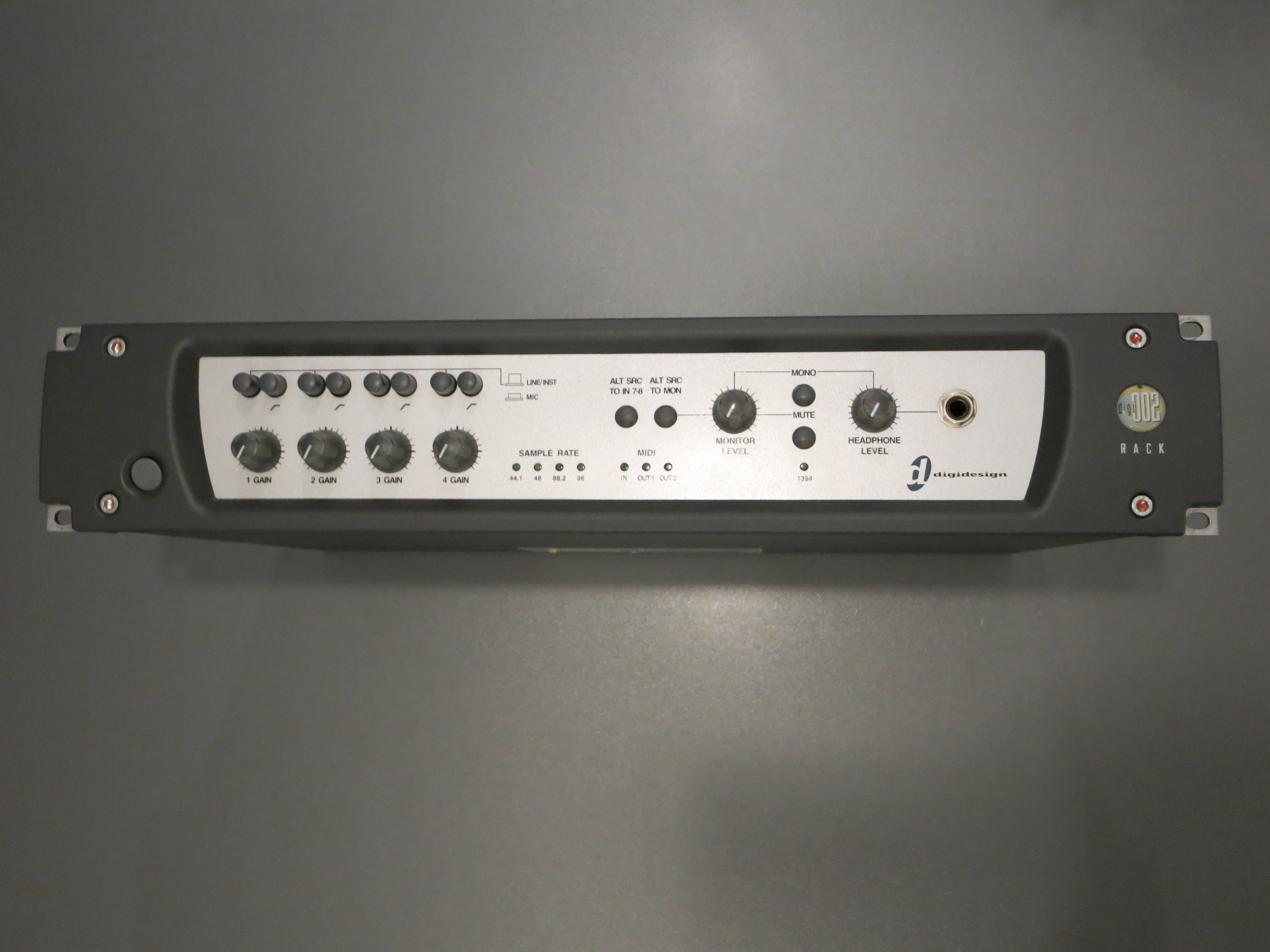 Digidesign Digi 002 Rack image (#777112) - Audiofanzine