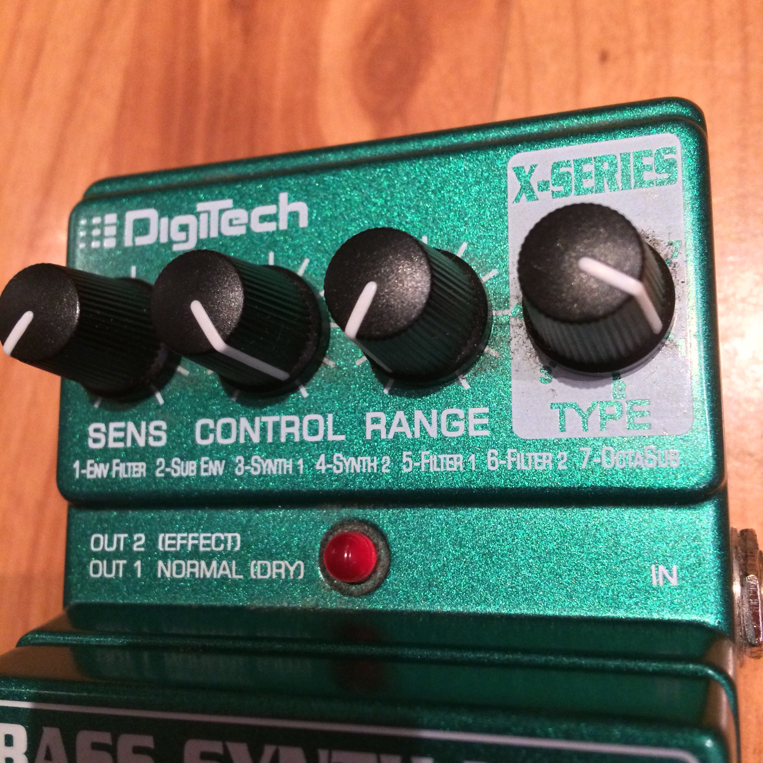Bass Synth Wah Digitech (ProvenceAlpesCôte d