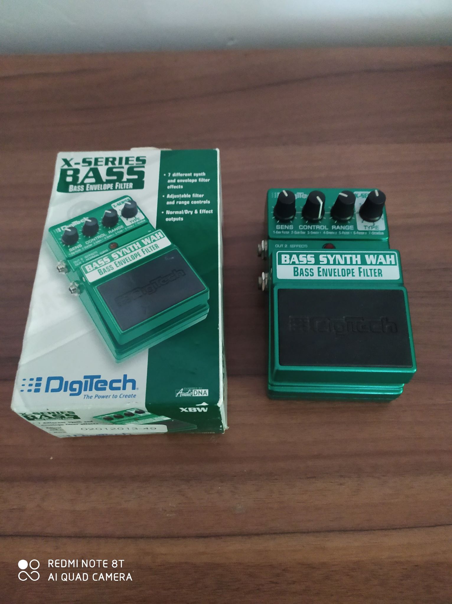 Bass Synth Wah DigiTech Bass Synth Wah Audiofanzine