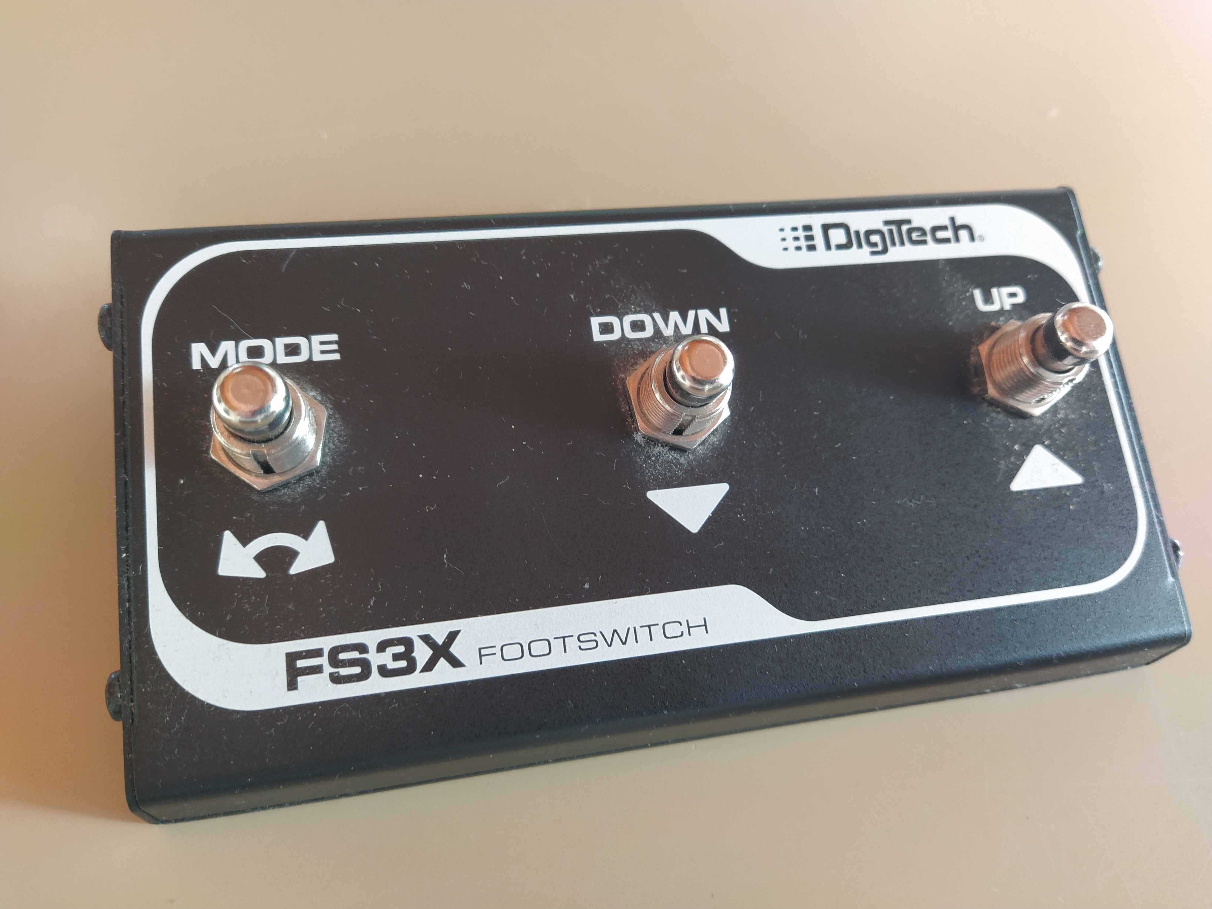 FS3X Footswitch DigiTech FS3X Footswitch Audiofanzine