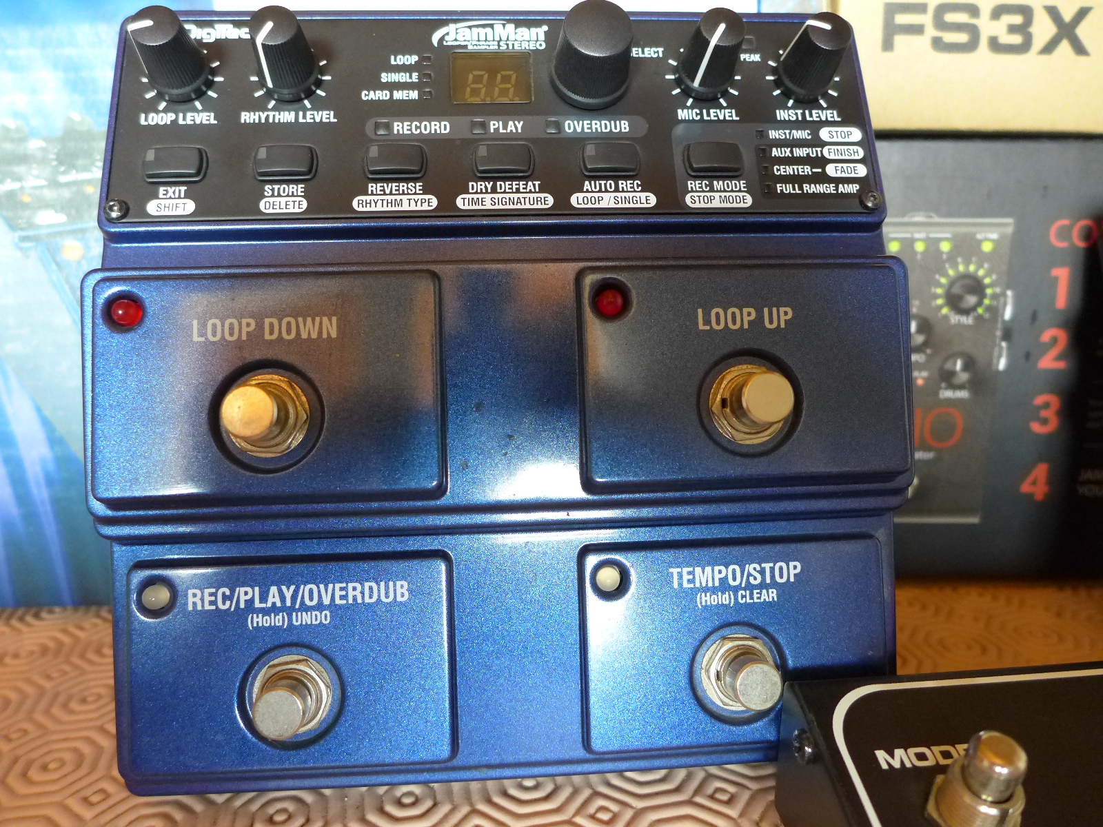 Fs3x Footswitch Digitech Fs3x Footswitch Audiofanzine