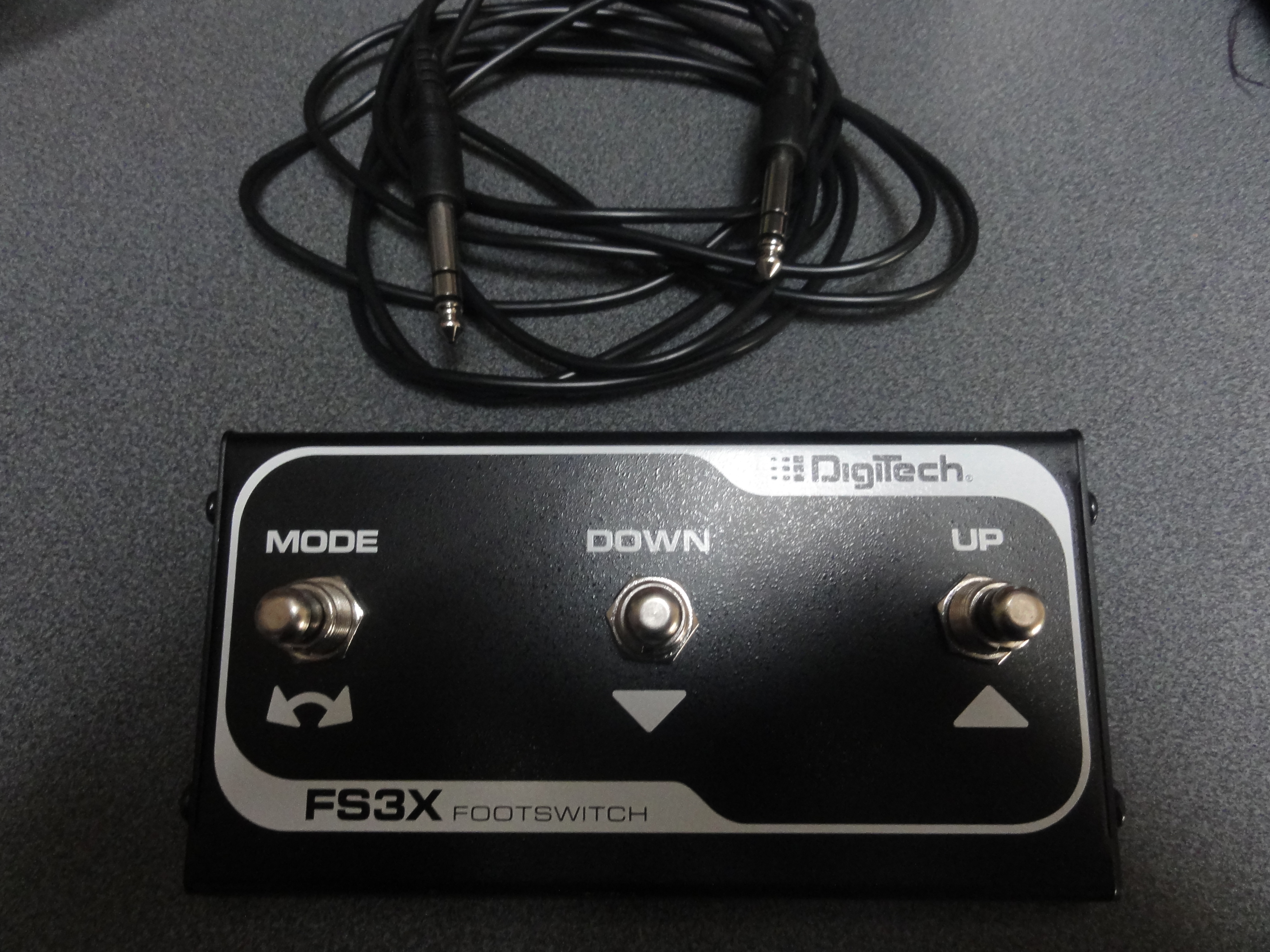 Photo DigiTech FS3X Footswitch : DigiTech FS3X Footswitch (29210