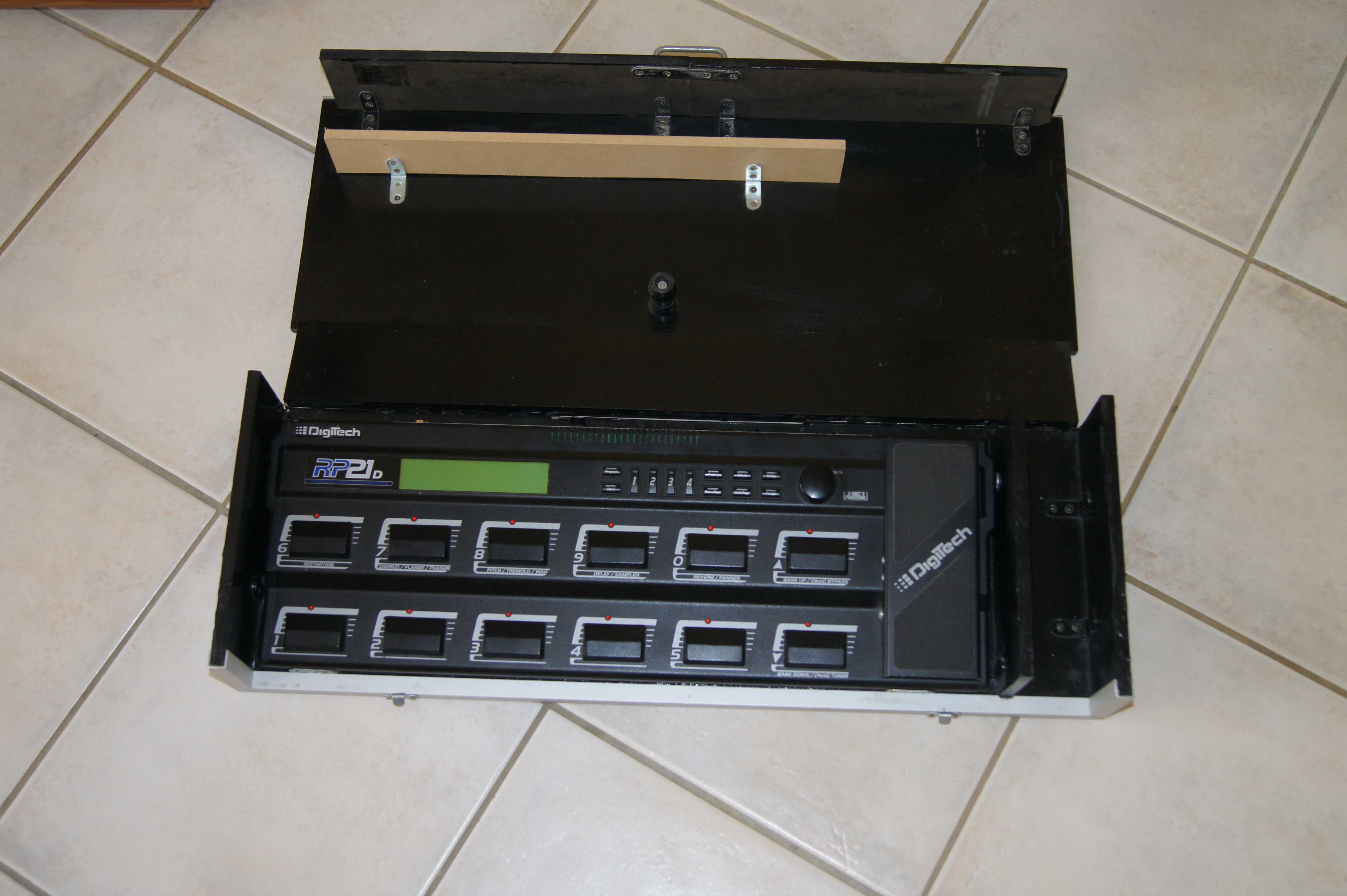 DigiTech RP21D image (#353949) - Audiofanzine