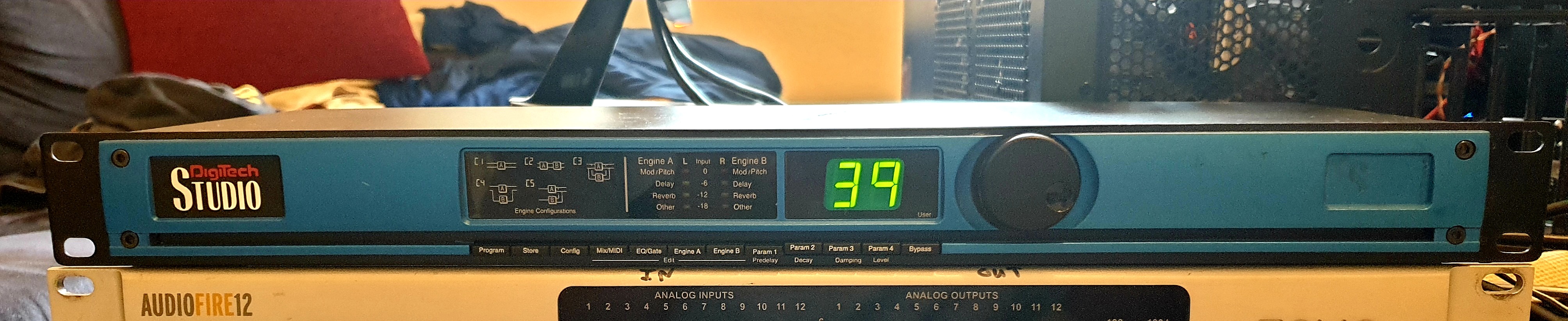 Studio S100 DigiTech Studio S100 Audiofanzine