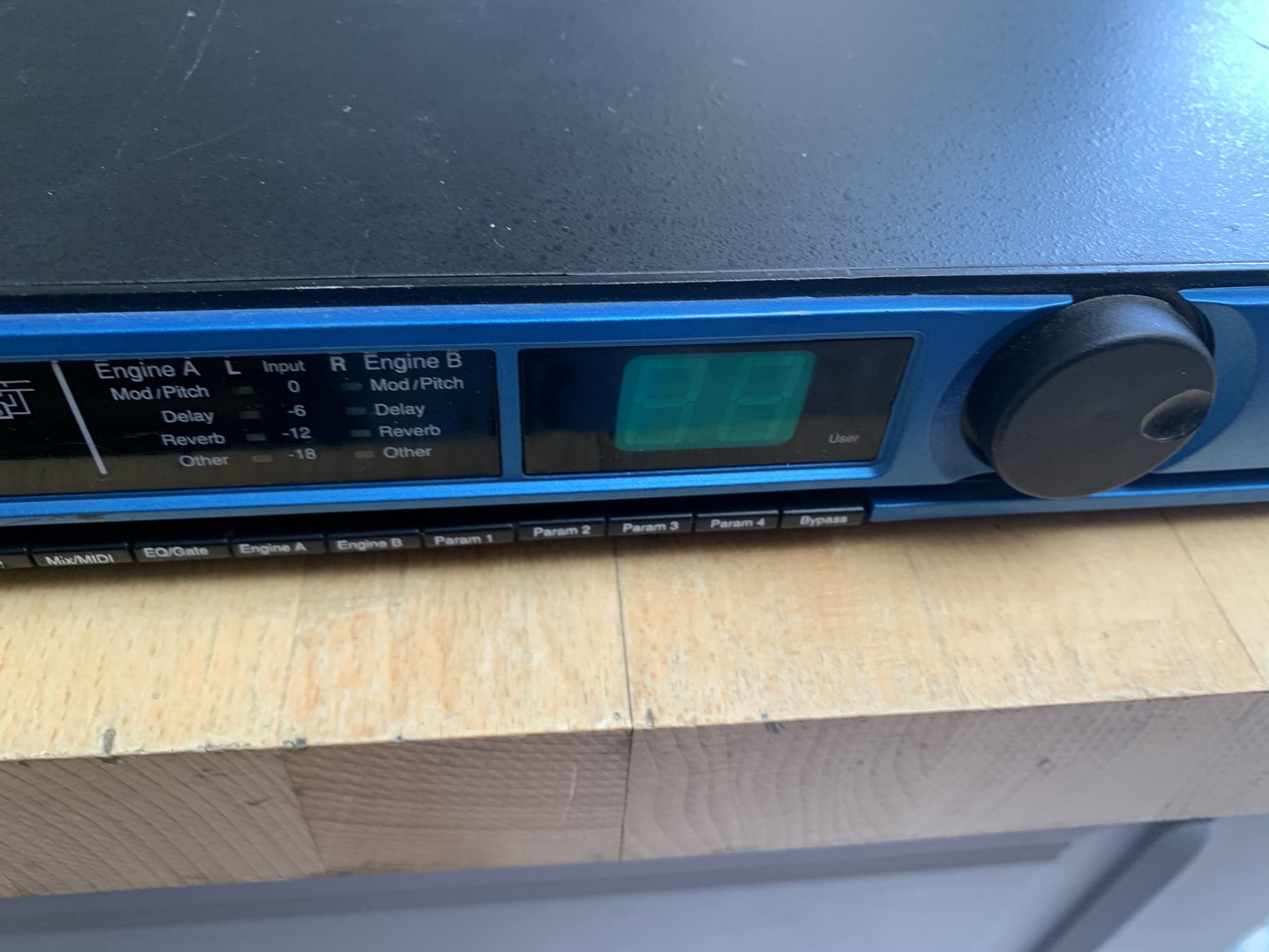 Studio S100 DigiTech Studio S100 Audiofanzine