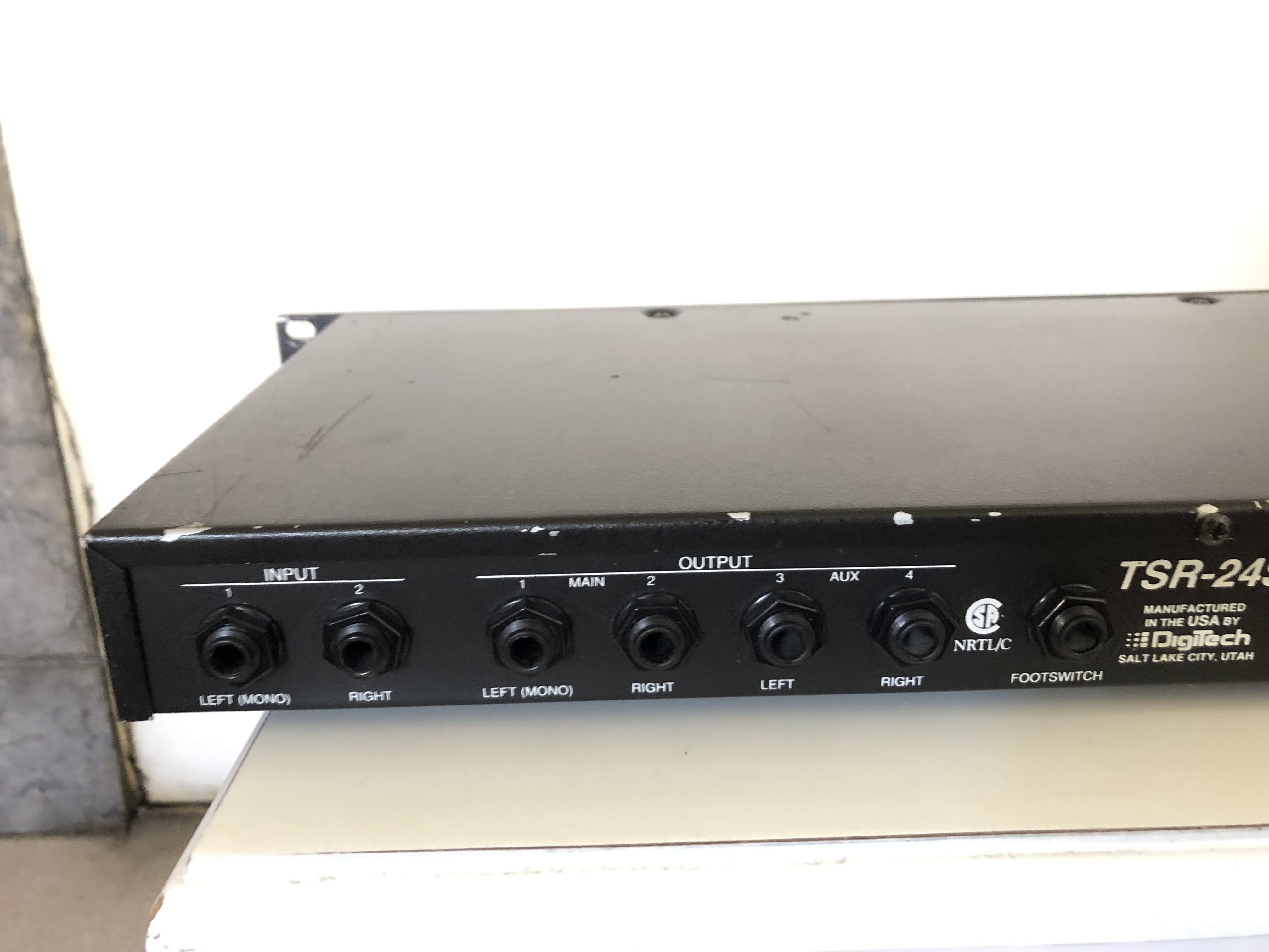TSR24S DigiTech TSR24S Audiofanzine