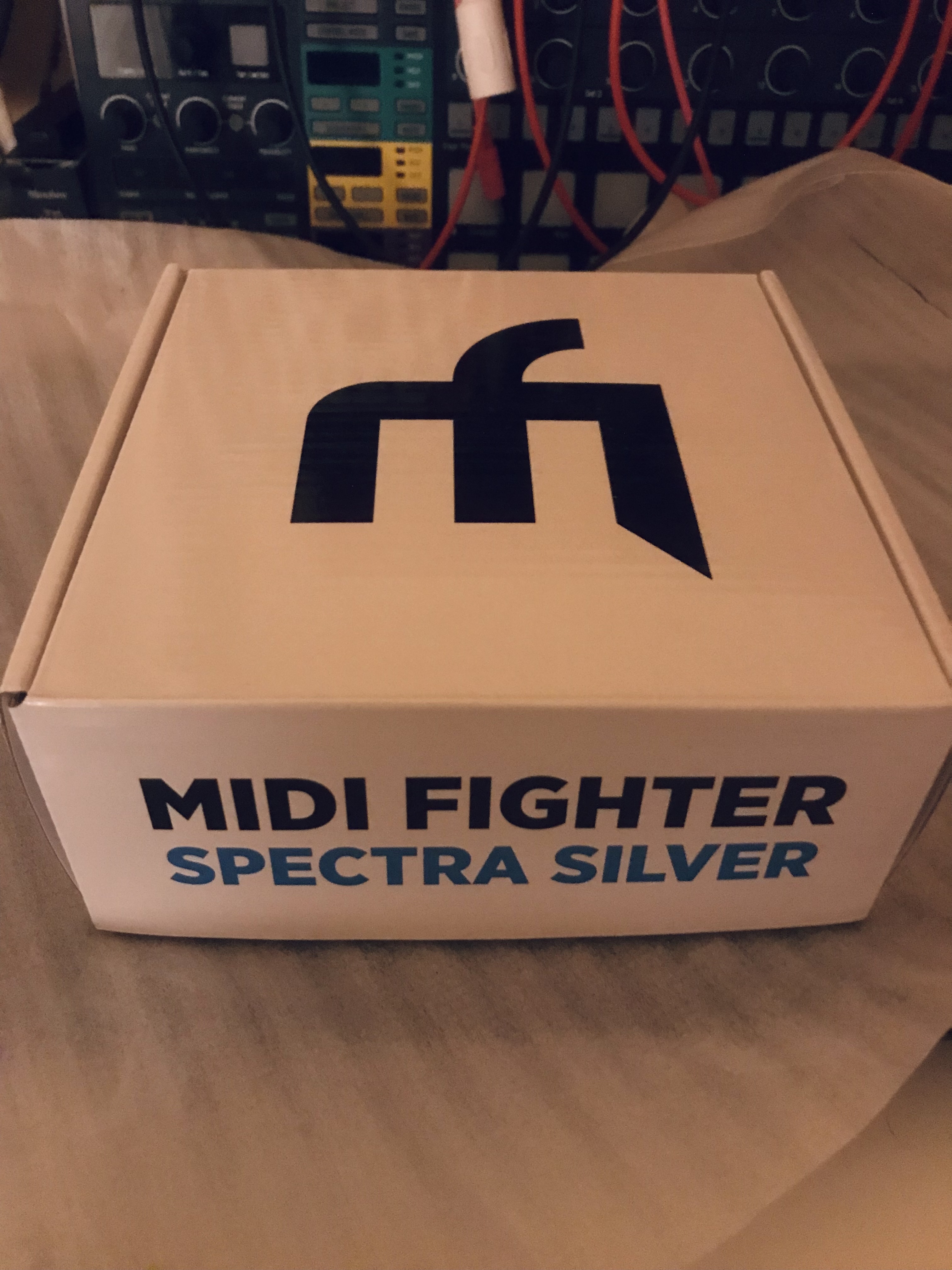 Midi Fighter Spectra — DJ TechTools
