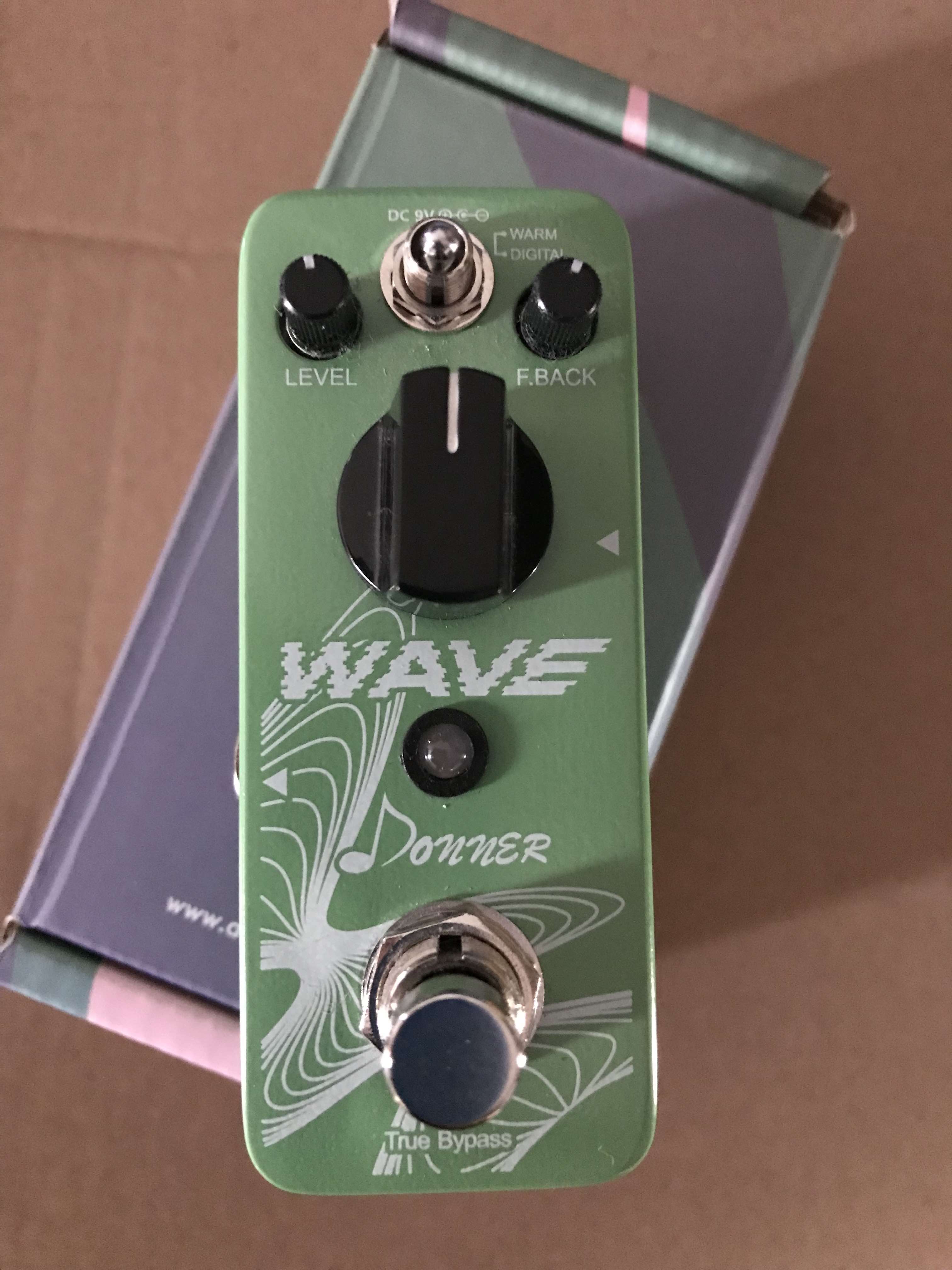 Wave Analog Delay - Donner Wave Analog Delay - Audiofanzine