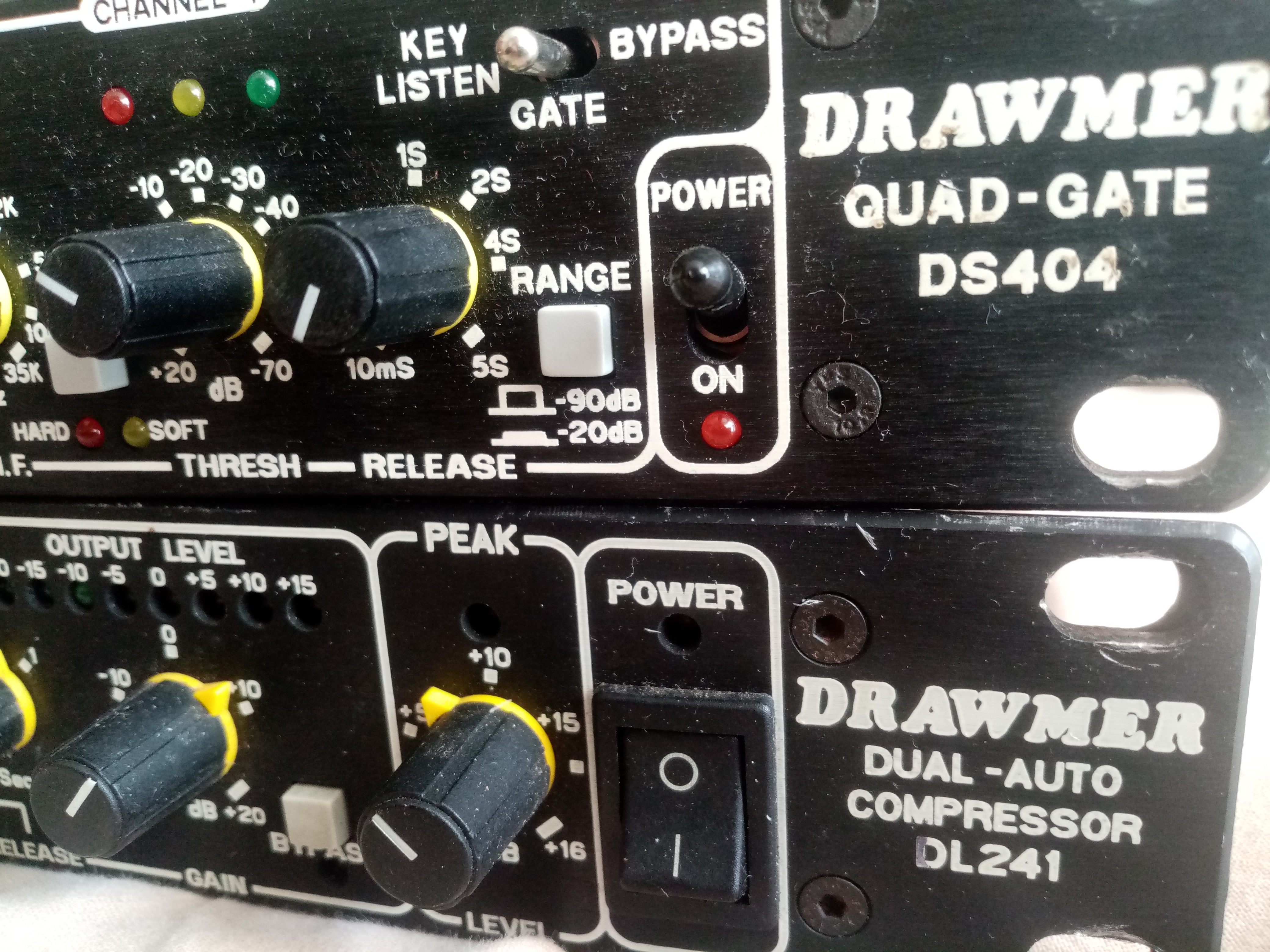 DL241 Auto Compressor - Drawmer DL241 Auto Compressor - Audiofanzine