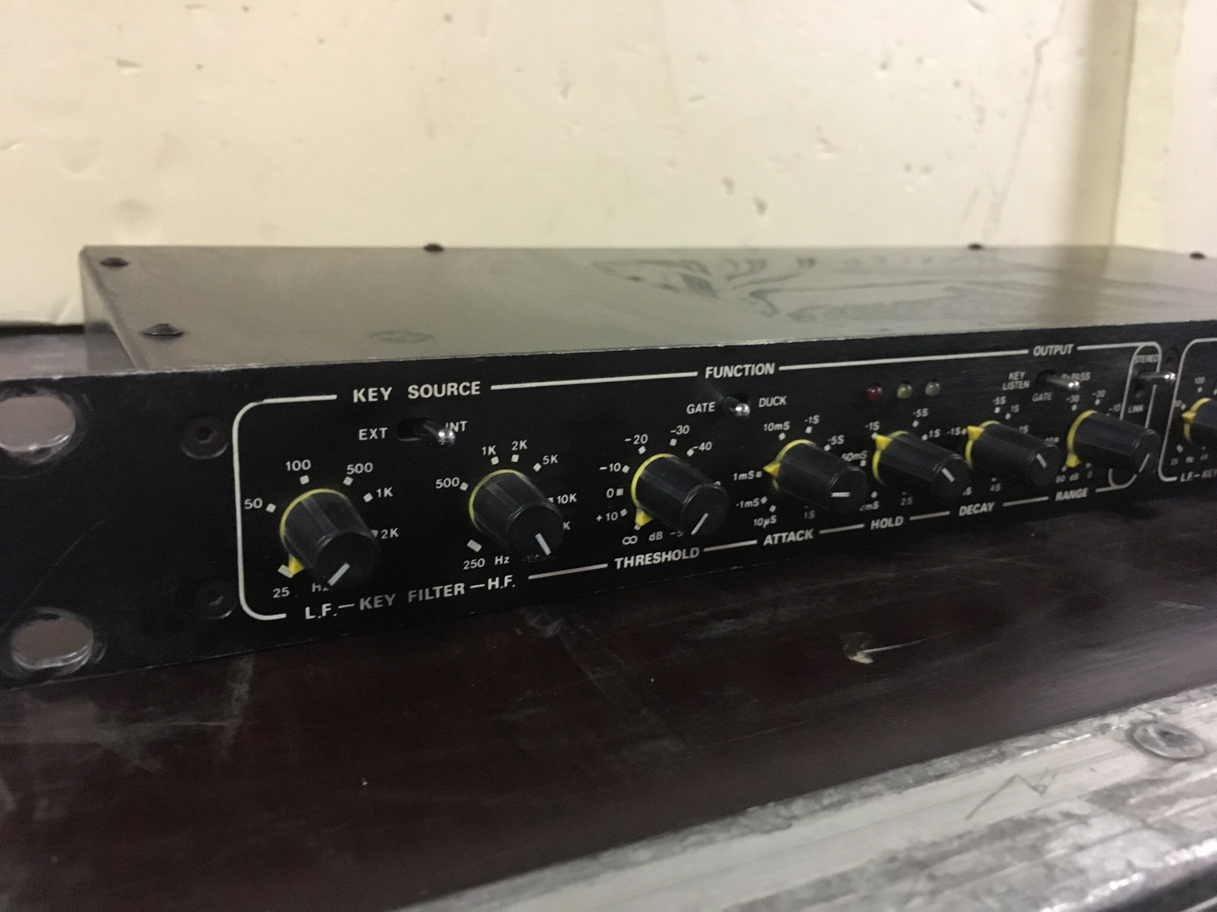 DS201 DUAL NOISE GATE Drawmer DS201 Dual Noise Gate Audiofanzine