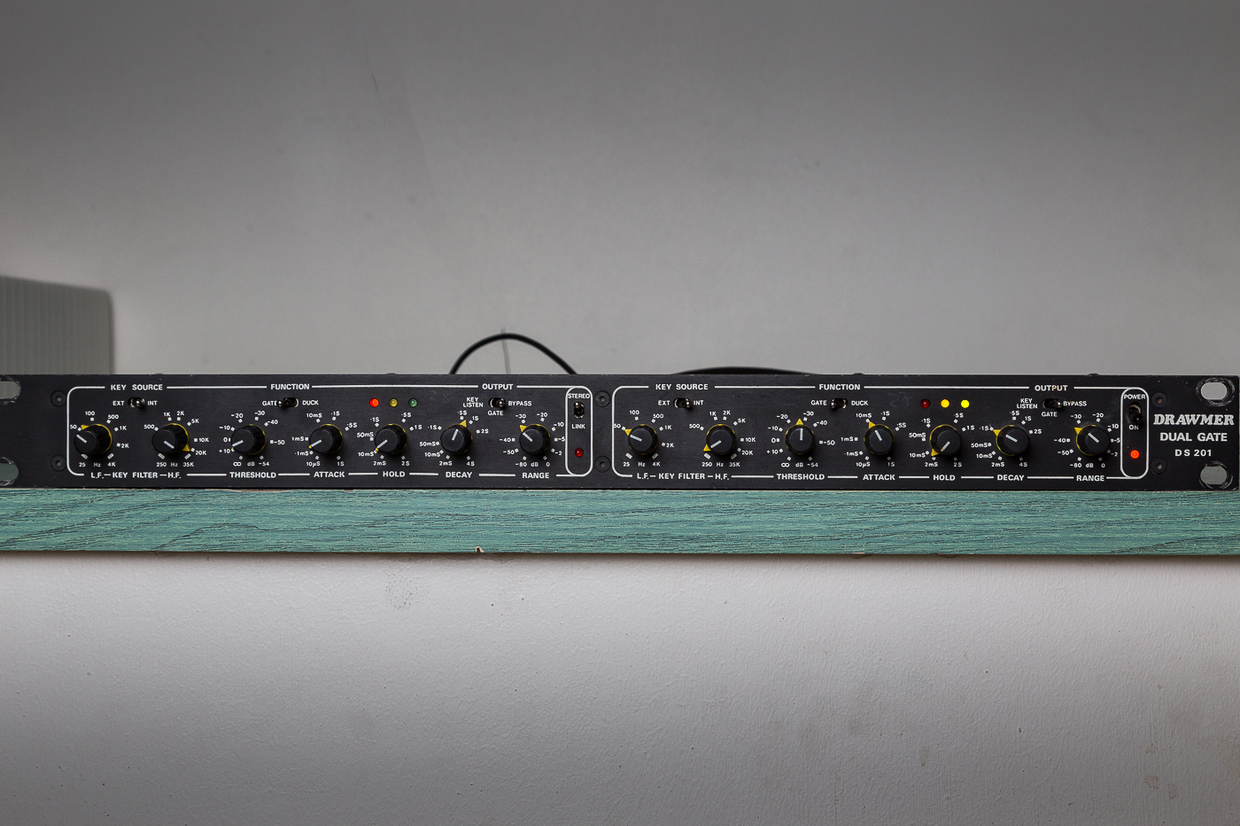 DS201 DUAL NOISE GATE Drawmer DS201 Dual Noise Gate Audiofanzine