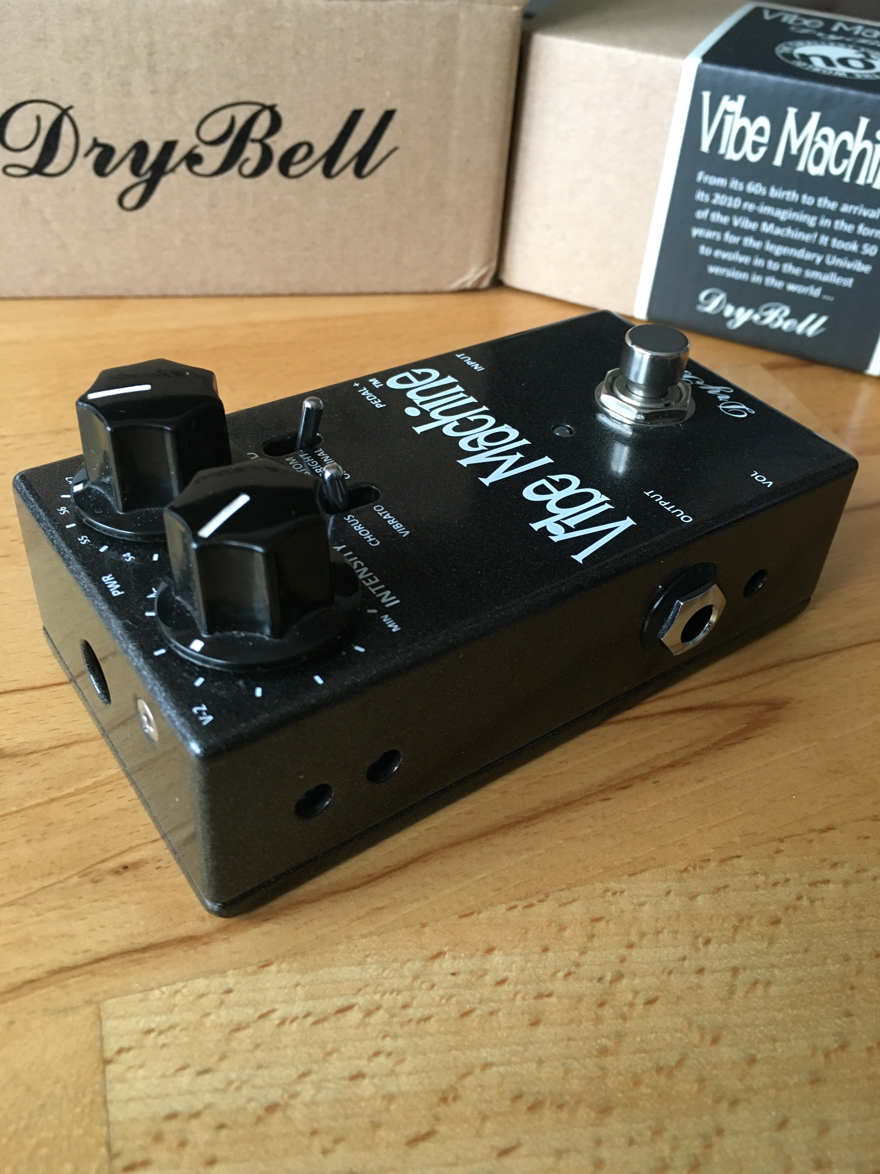 Vibe Machine V-2 - DryBell Vibe Machine V-2 - Audiofanzine