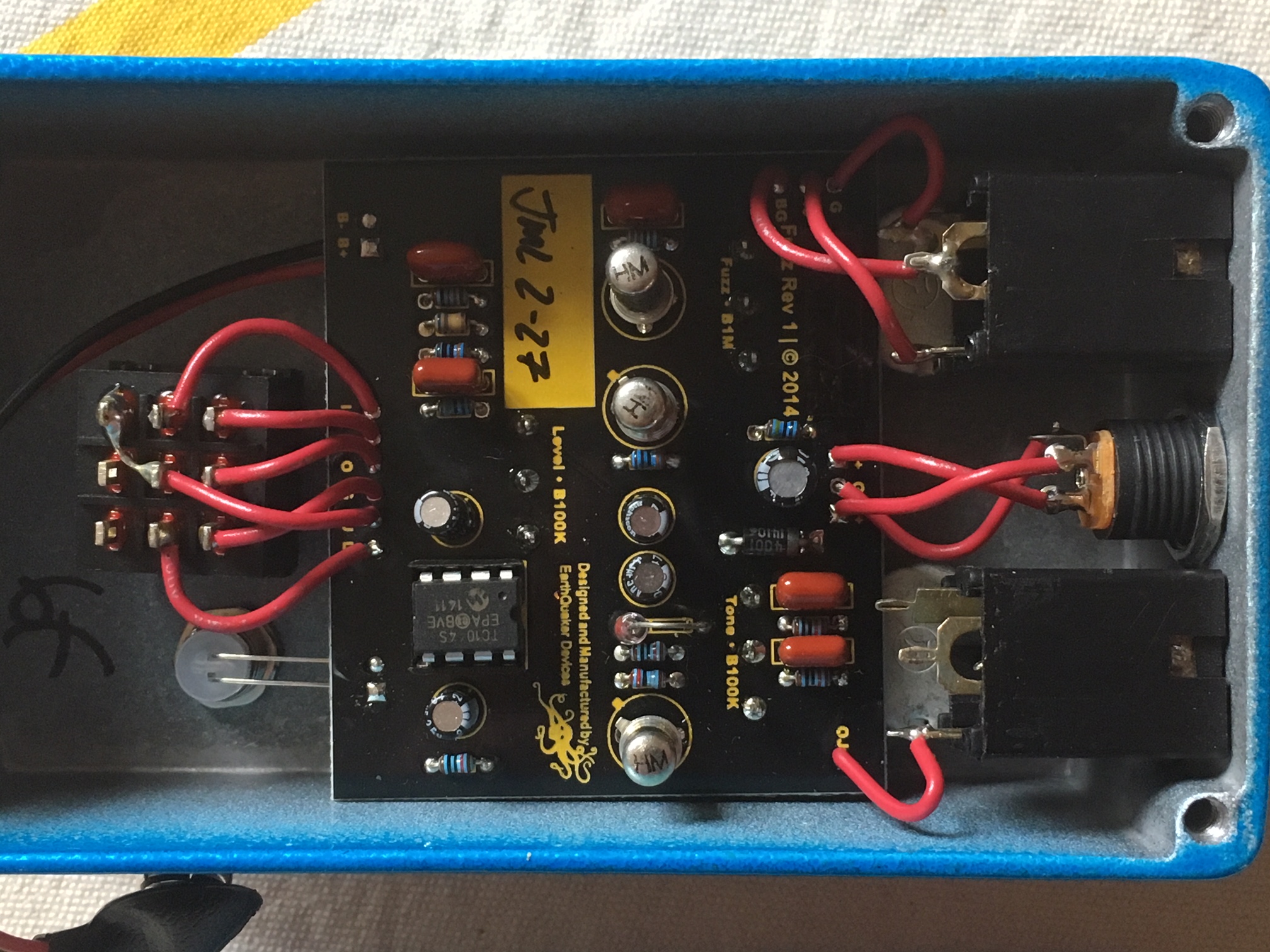 Devices　EarthQuaker　Colby　ファズ　Fuzz　コンパクトエフェクター　アースクエイカーデバイス