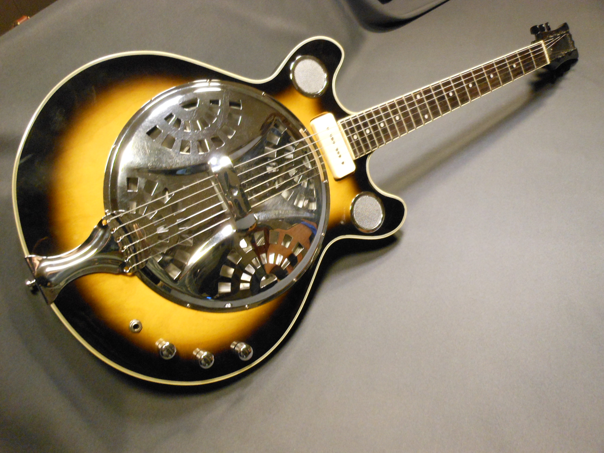 Photo Eastwood Guitars Delta 6 Eastwood Guitars Delta 6 (98549