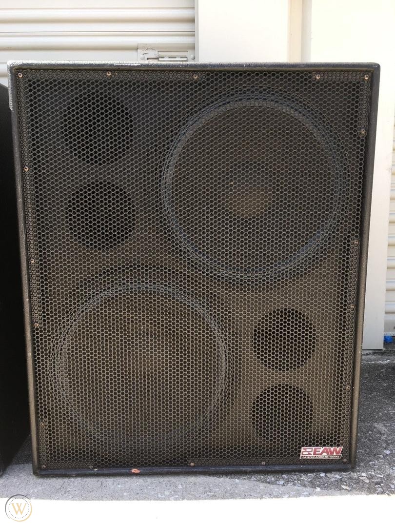 KF300 ix EAW KF300 ix Audiofanzine