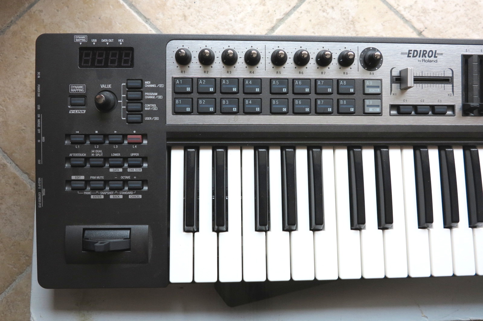 roland pcr 800 61 key