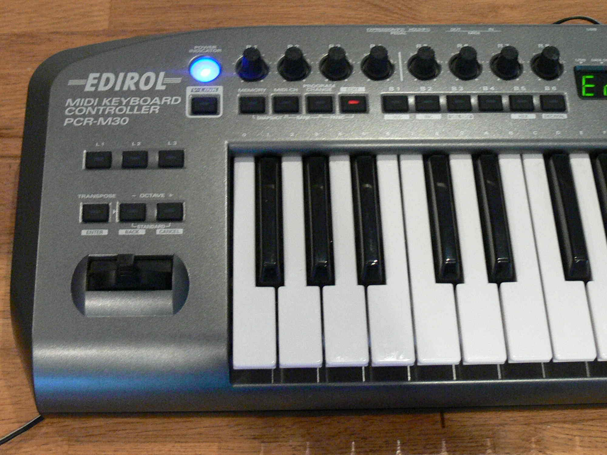 edirol midi keyboard controller