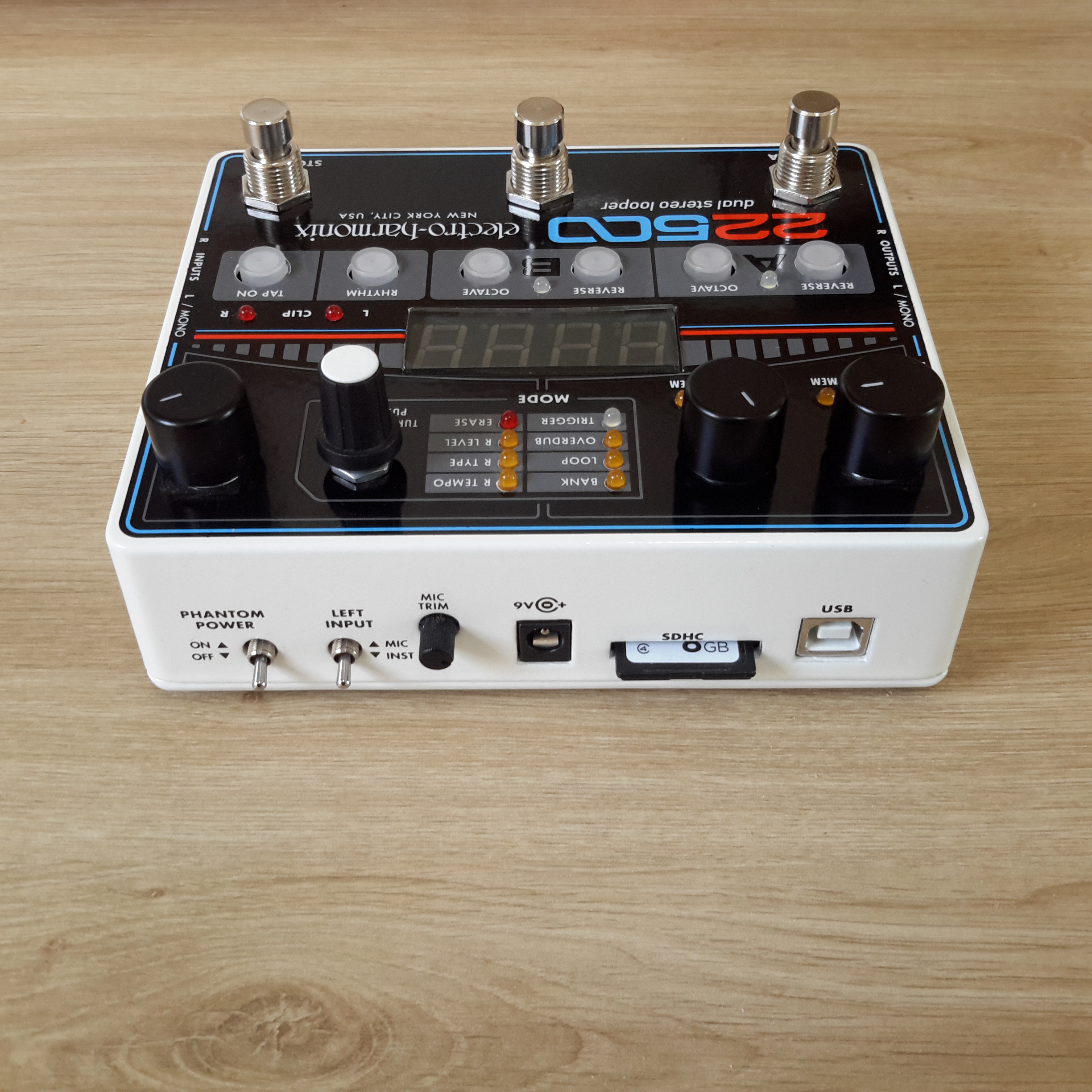 22500 Dual Stereo Looper ElectroHarmonix Audiofanzine