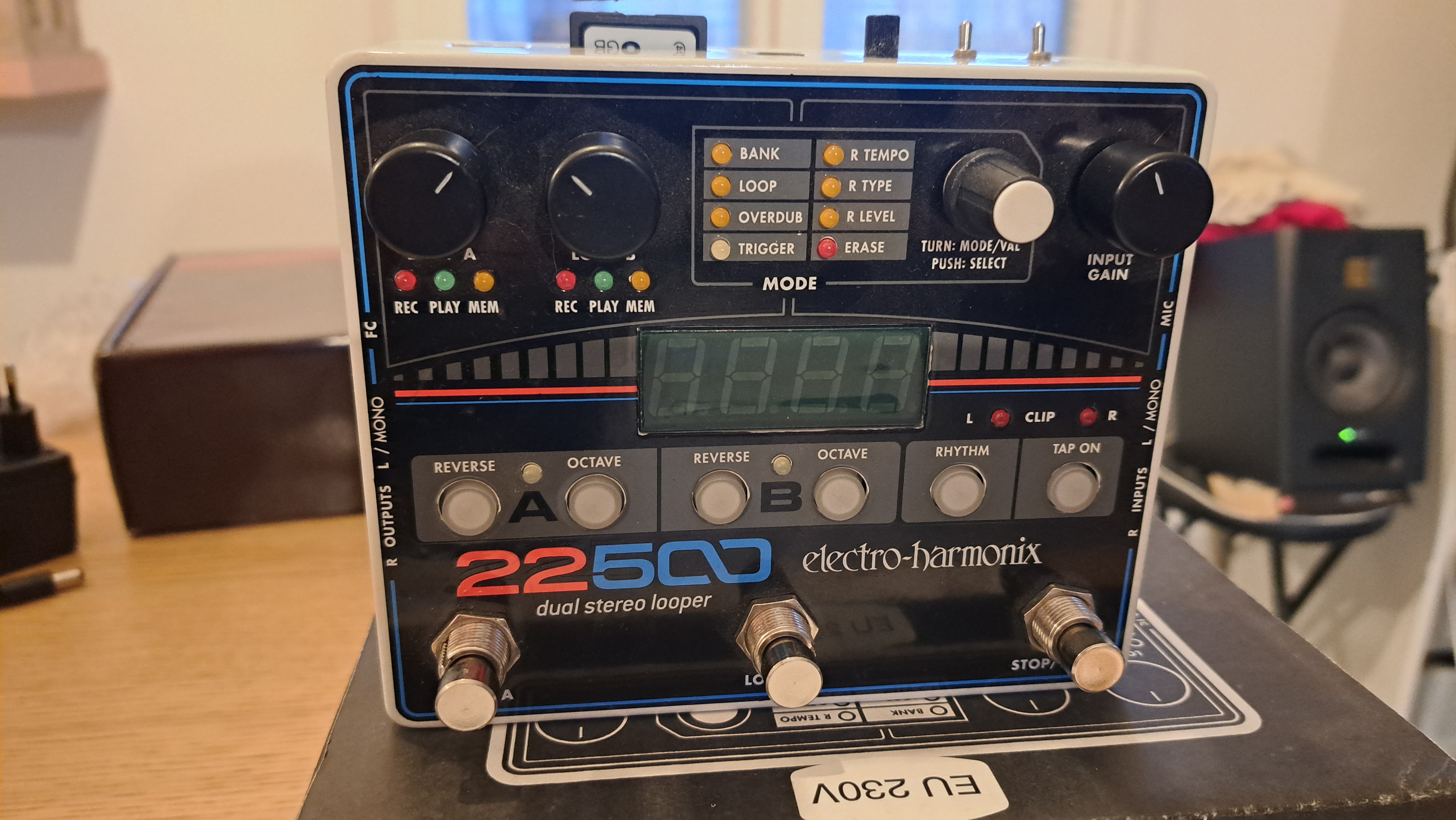 ELECTRO-HARMONIX 1440 Stereo Looper ステレオルーパー ギター