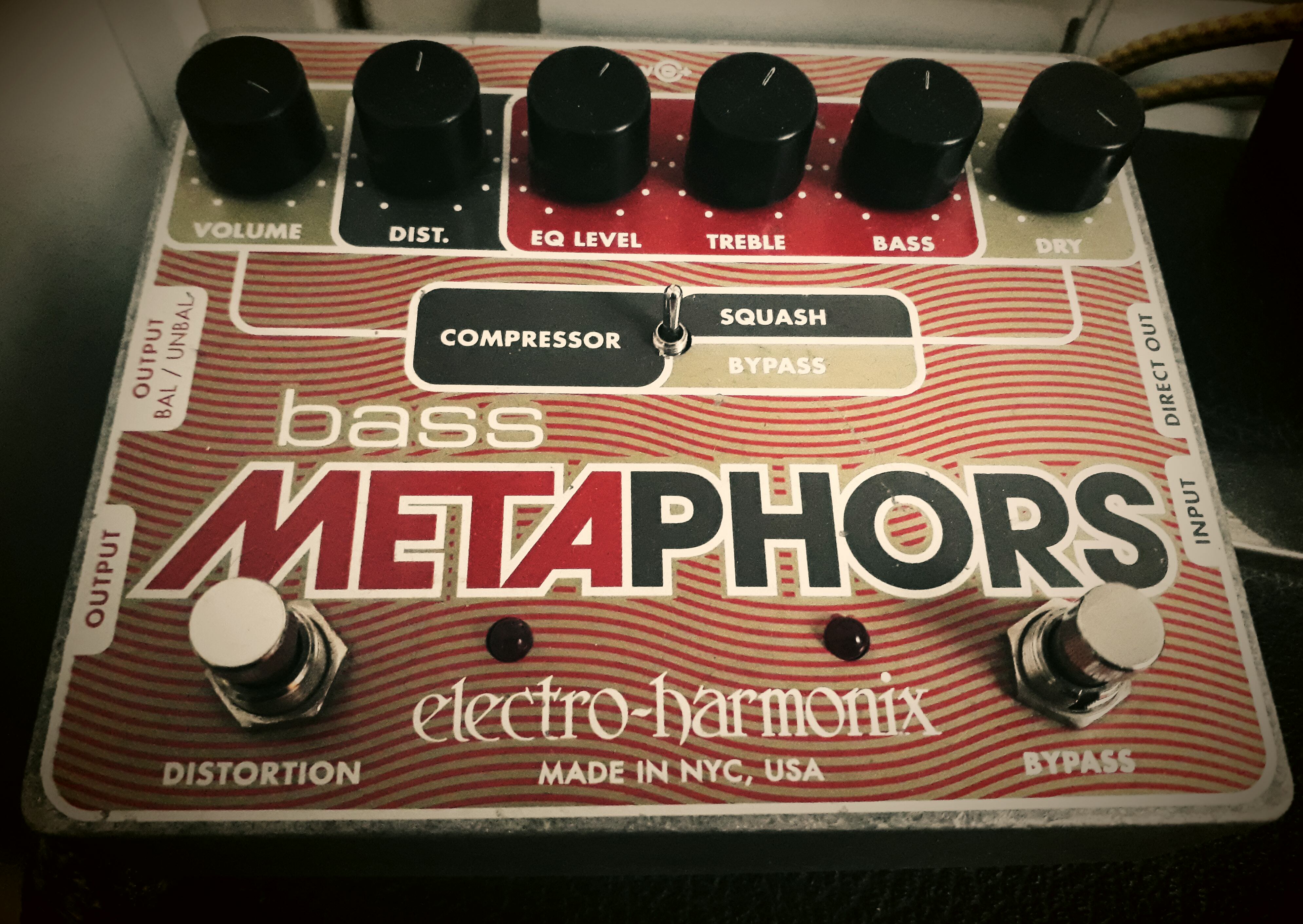 BASS METAPHORS ElectroHarmonix Bass Metaphors Audiofanzine