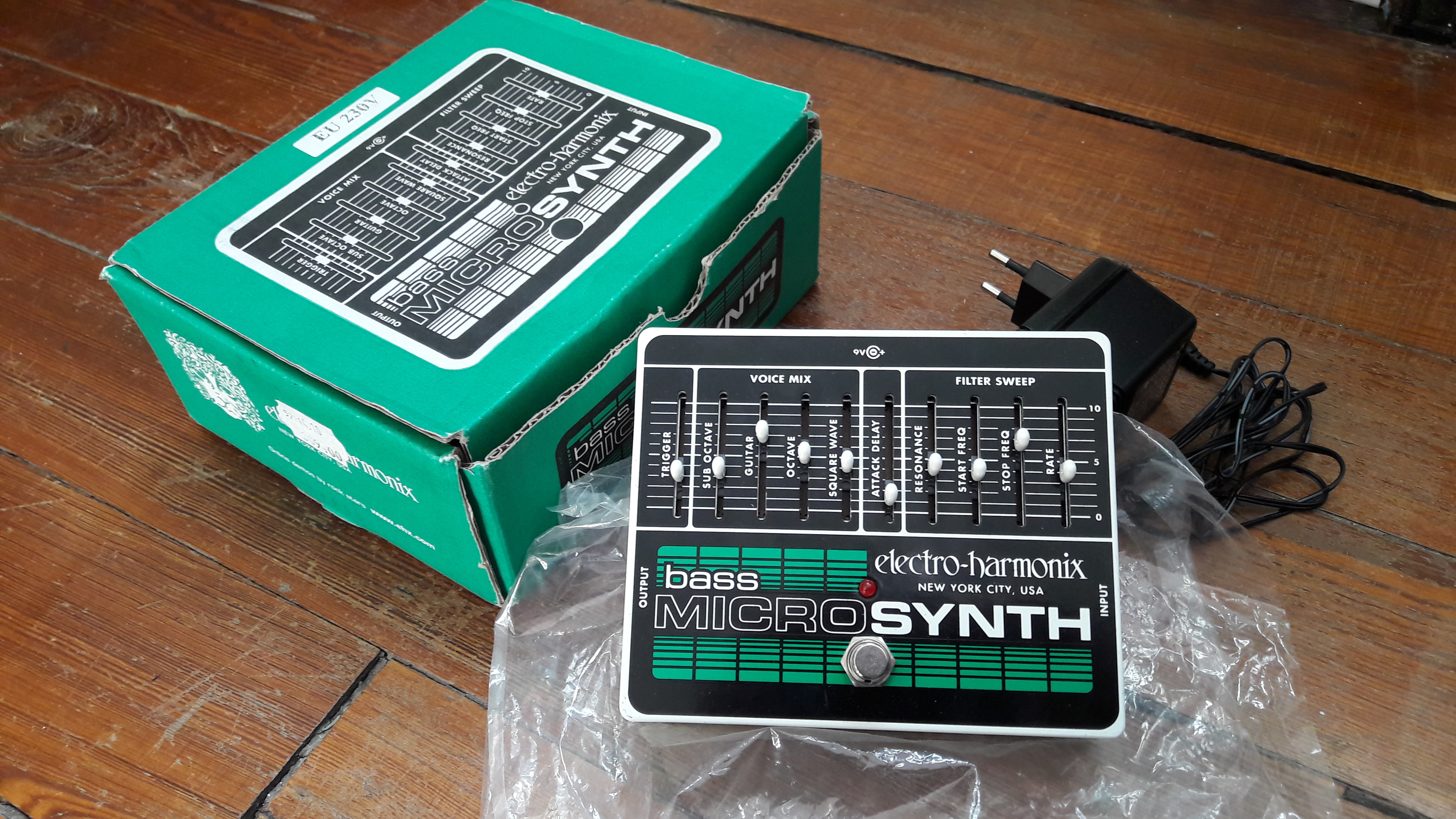 bass microsynth