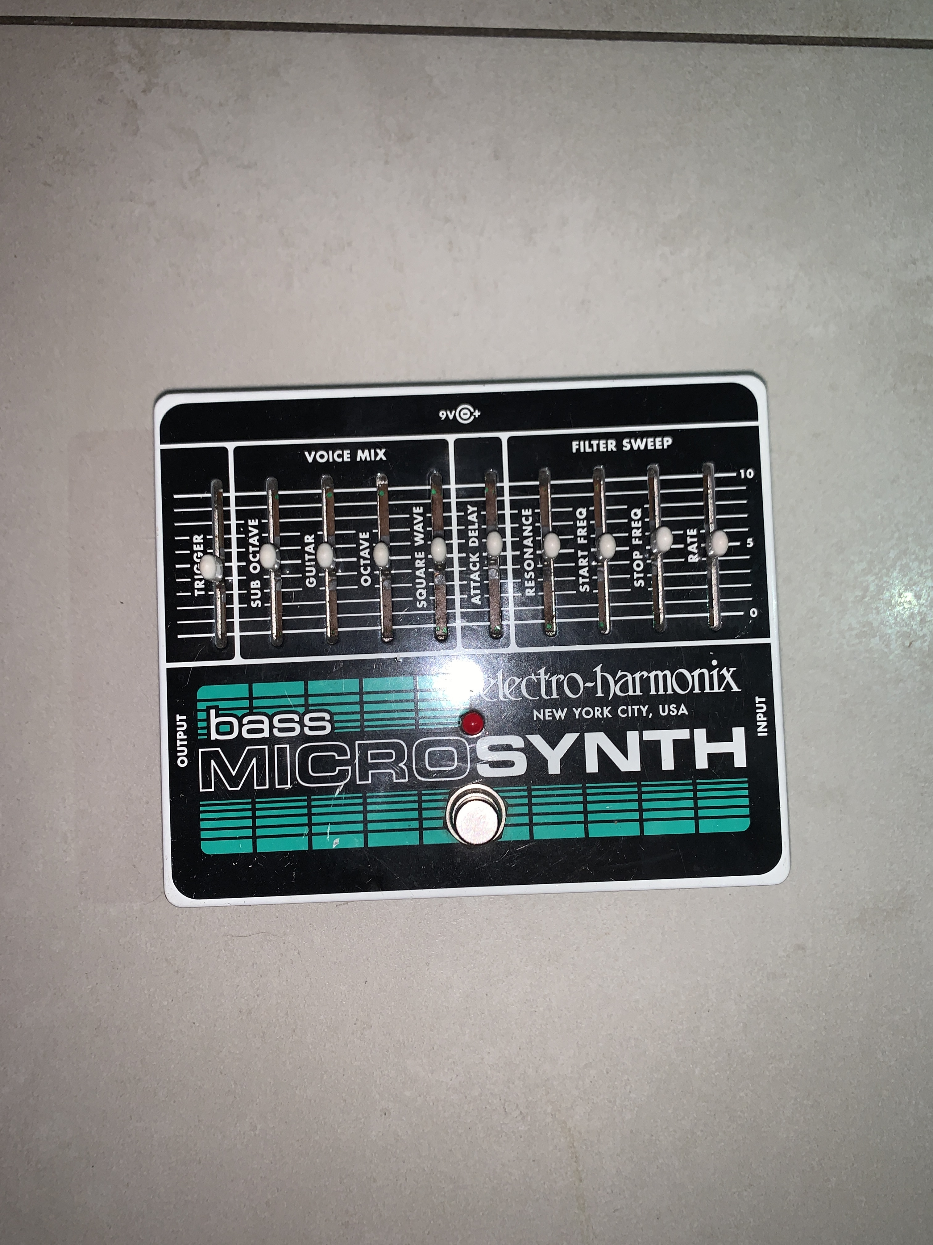 Bass Micro Synthesizer (Original) Electro-Harmonix - Audiofanzine