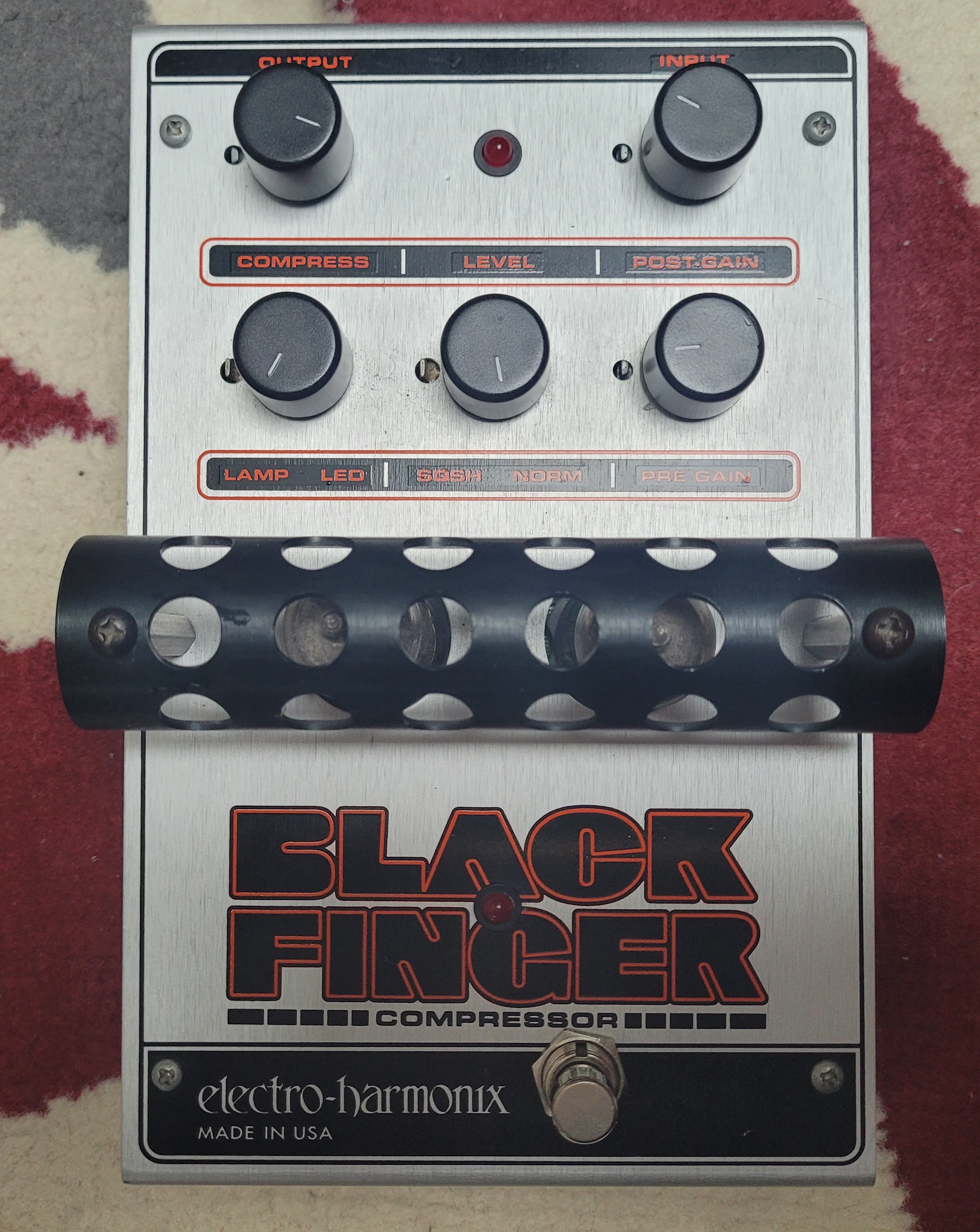 予約販売 electro-harmonix Compressor black finger (Discontinued