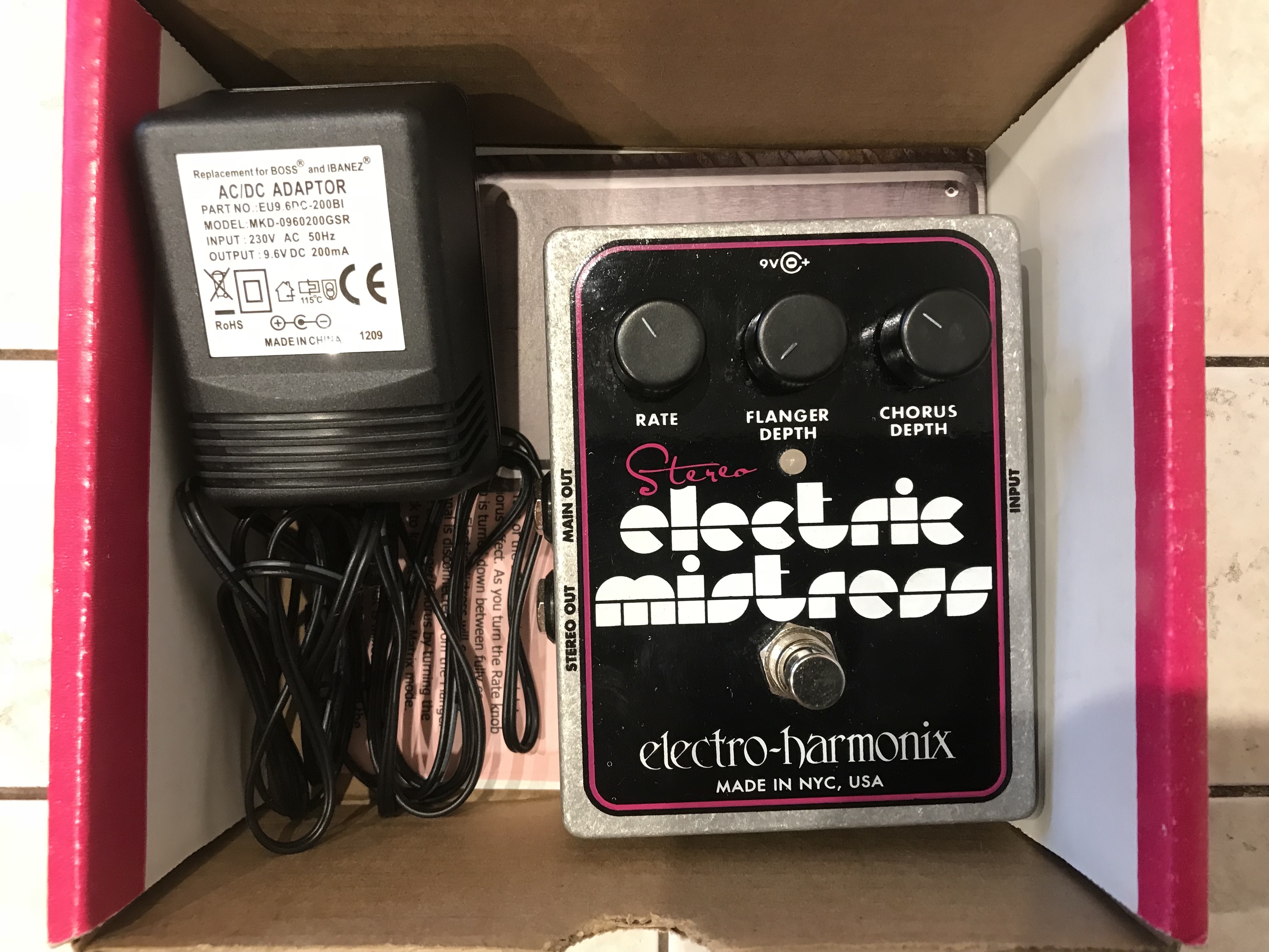 Deluxe Electric Mistress ElectroHarmonix Audiofanzine
